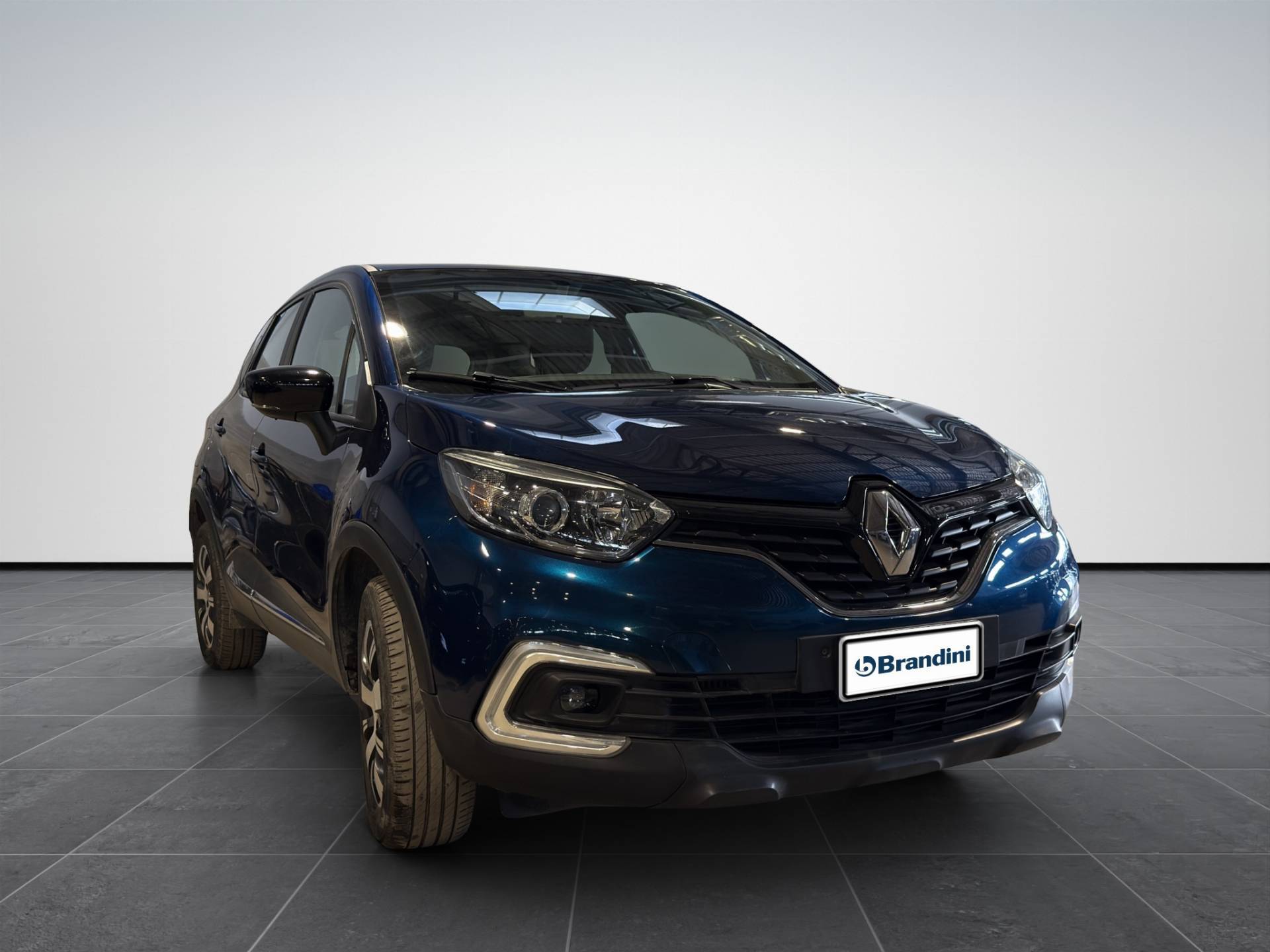 Auto Venduta - RENAULT Captur Captur 0.9 tce Life (wave) 90cv E6 usata in pronta consegna - Brandini