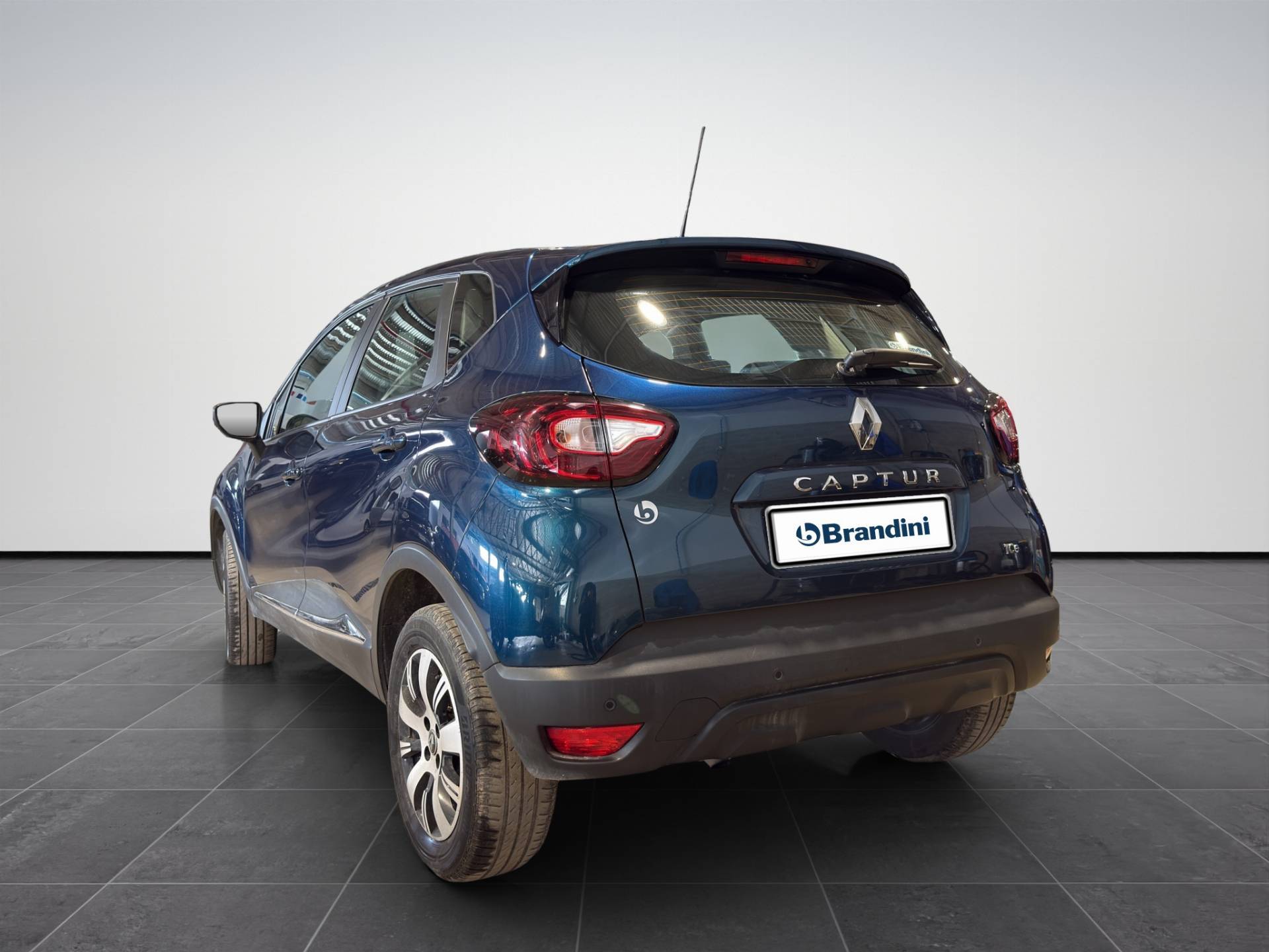 Auto Venduta - RENAULT Captur Captur 0.9 tce Life (wave) 90cv E6 usata in pronta consegna - Brandini