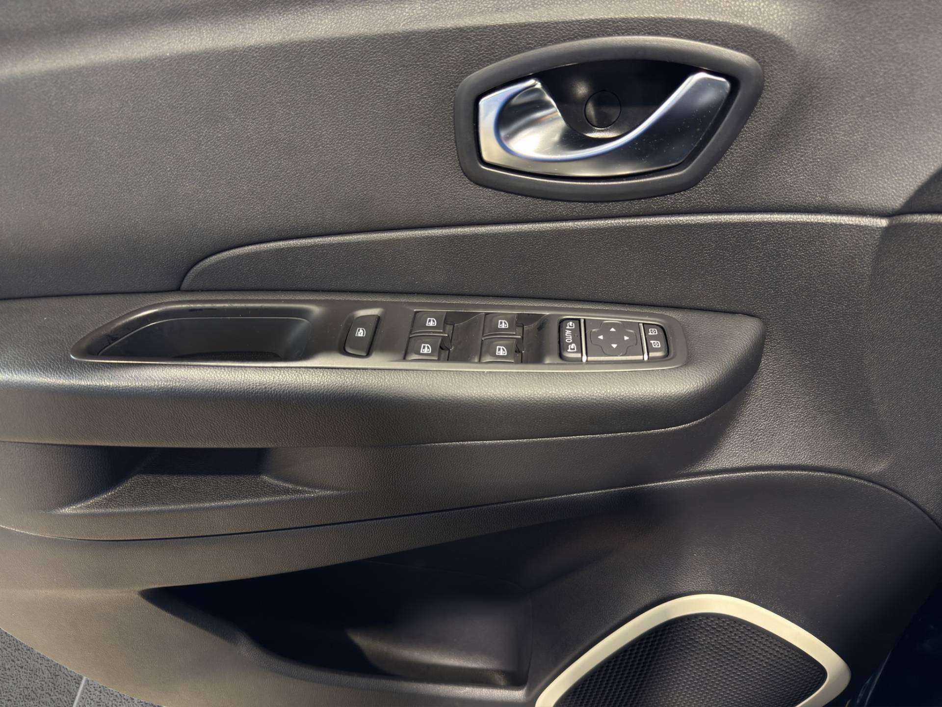 Auto Venduta - RENAULT Captur Captur 0.9 tce Life (wave) 90cv E6 usata in pronta consegna - Brandini