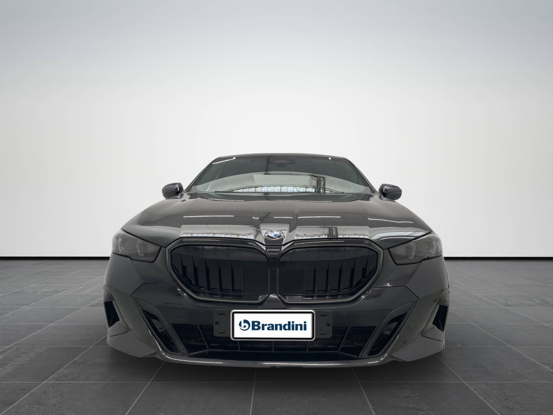 BMW Serie 5 Berlina 520d 48V sdrive auto usata in pronta consegna - Brandini