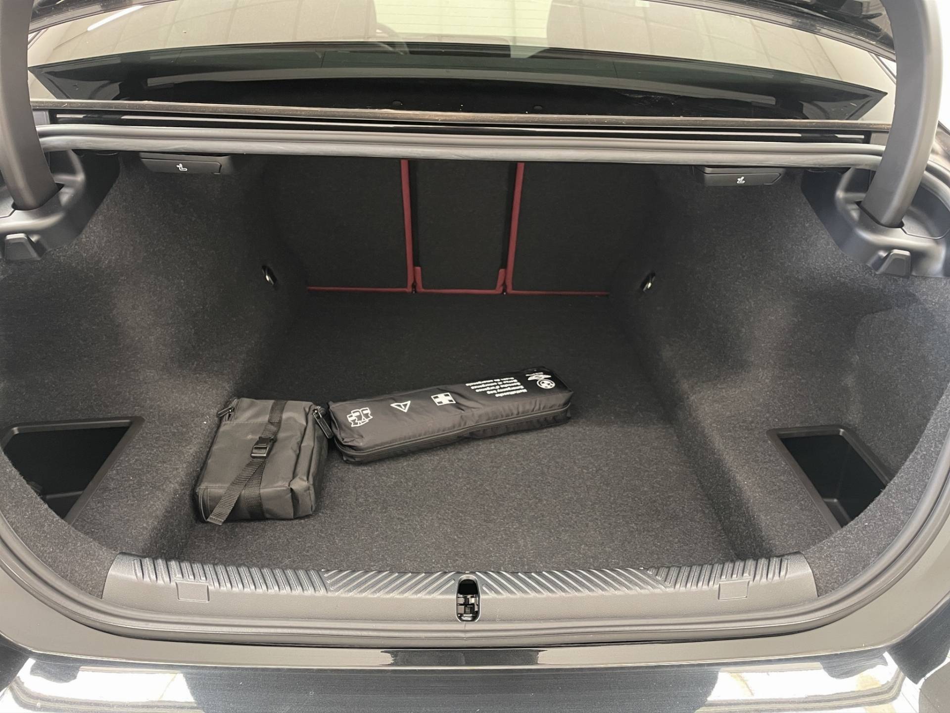 BMW Serie 5 Berlina 520d 48V sdrive auto usata in pronta consegna - Brandini