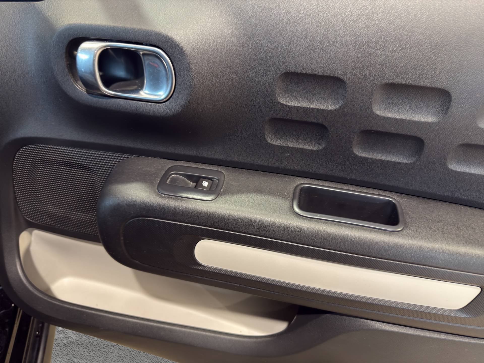 CITROEN C3 C3 1.5 bluehdi Feel Pack s&s 100cv 6m usata in pronta consegna - Brandini