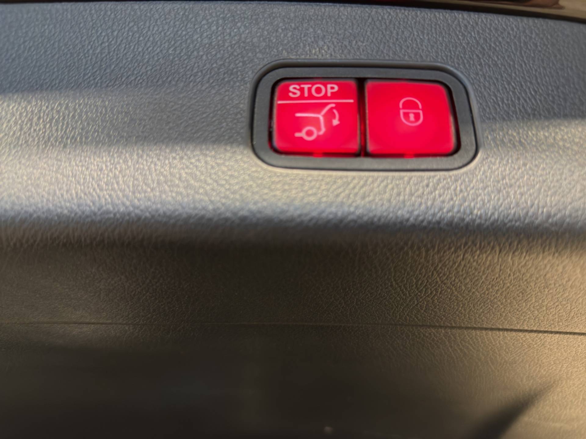 MERCEDES GLC GLC 220 d mhev AMG Line Premium Plus 4matic auto usata in pronta consegna - Brandini