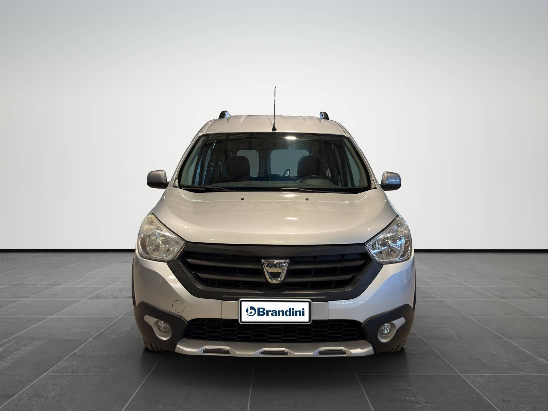 DACIA Dokker Dokker Stepway 1.2 tce c/park.radar s&s 115cv my16 usata in pronta consegna - Brandini