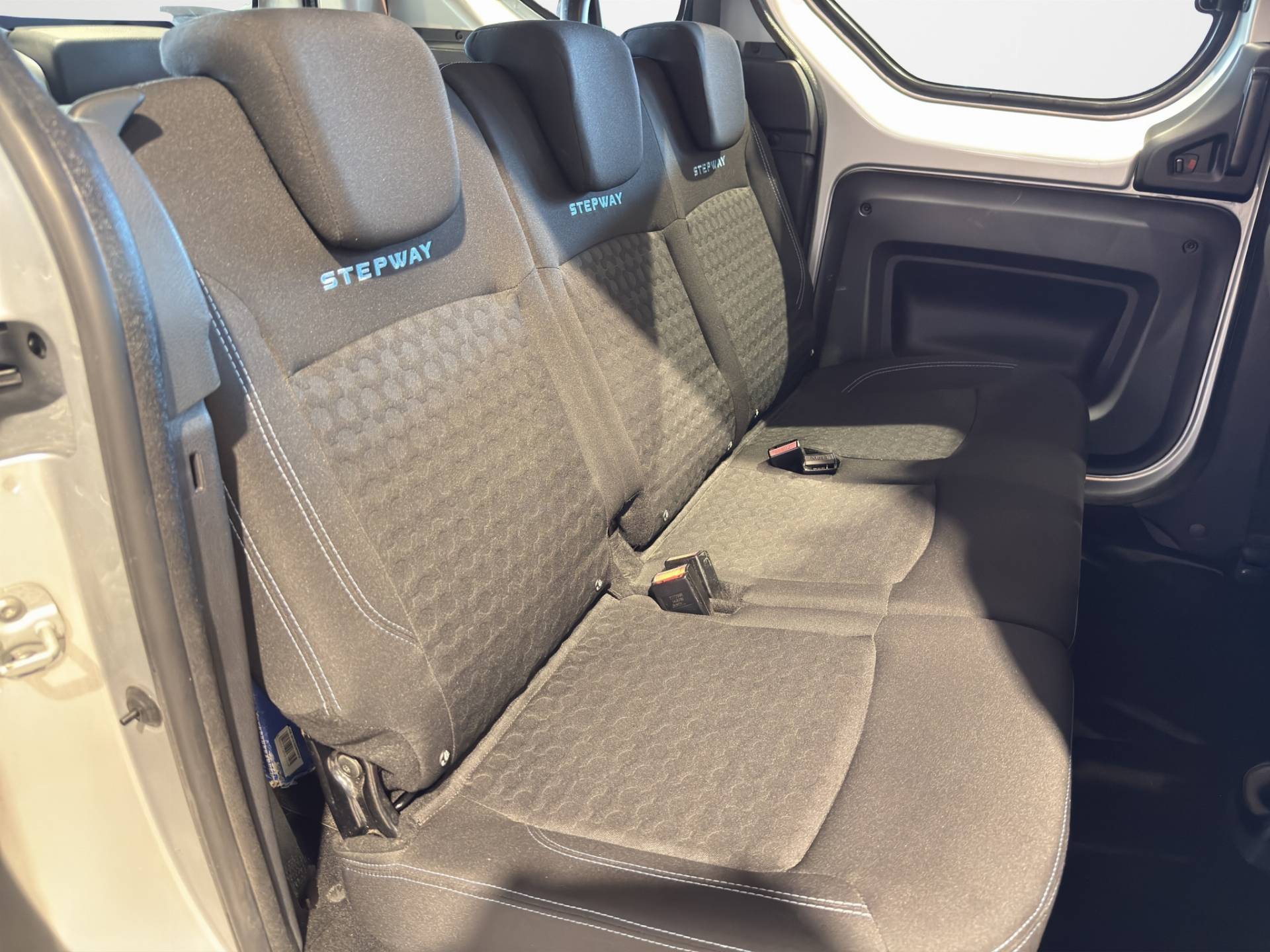 DACIA Dokker Dokker Stepway 1.2 tce c/park.radar s&s 115cv my16 usata in pronta consegna - Brandini