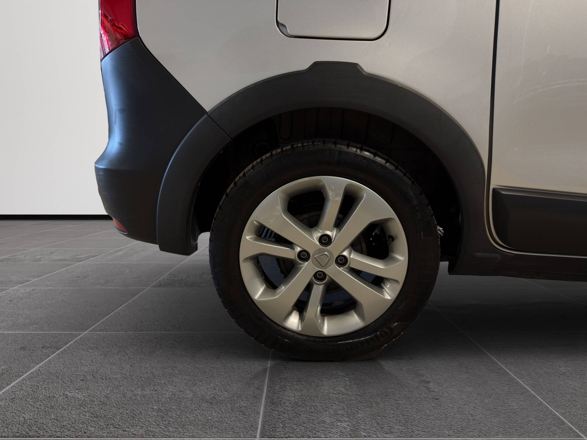 DACIA Dokker Dokker Stepway 1.2 tce c/park.radar s&s 115cv my16 usata in pronta consegna - Brandini