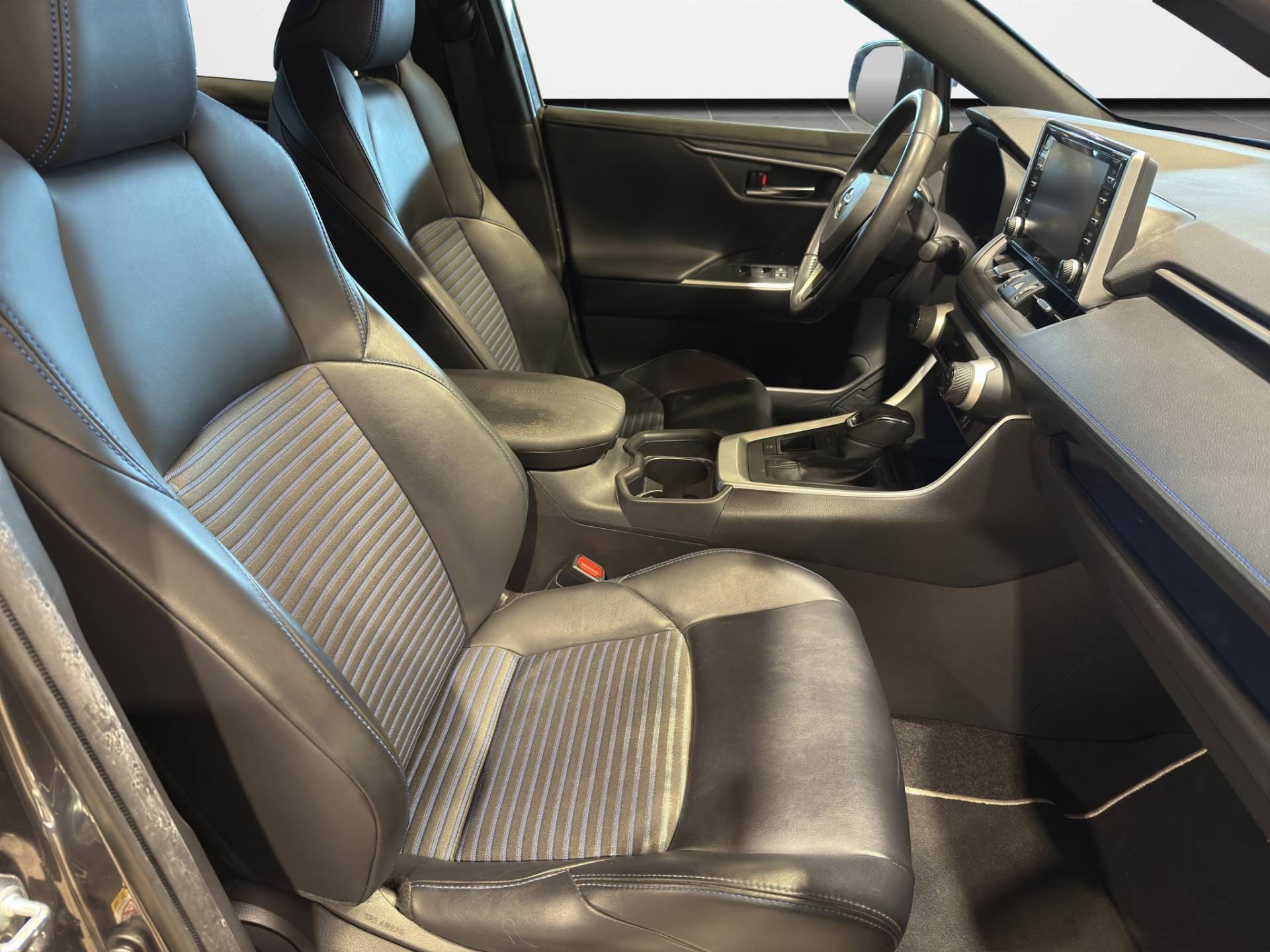 Auto Venduta - TOYOTA Rav4 Rav4 2.5 vvt-ie hybrid Style 2wd e-cvt usata in pronta consegna - Brandini