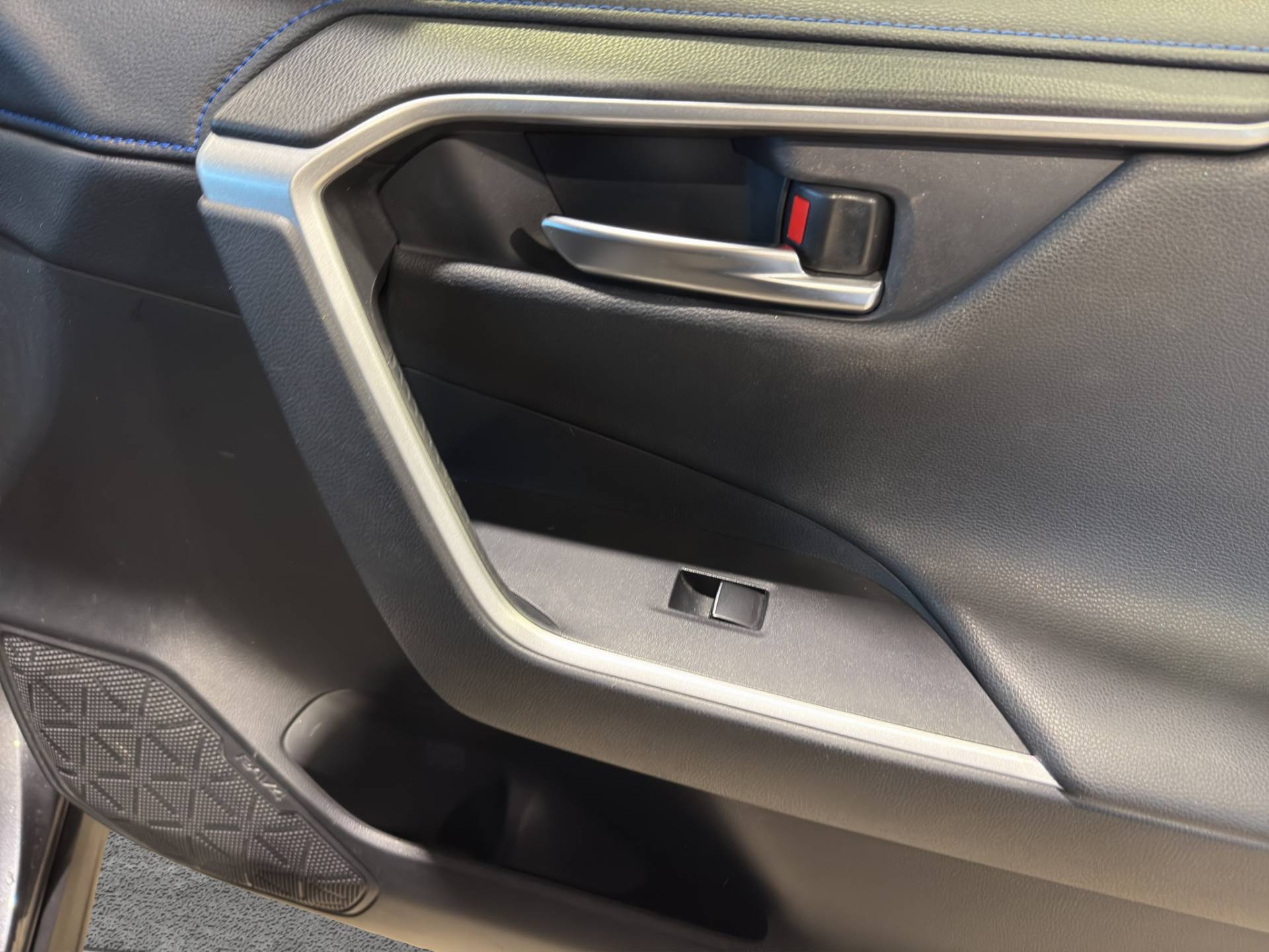 Auto Venduta - TOYOTA Rav4 Rav4 2.5 vvt-ie hybrid Style 2wd e-cvt usata in pronta consegna - Brandini