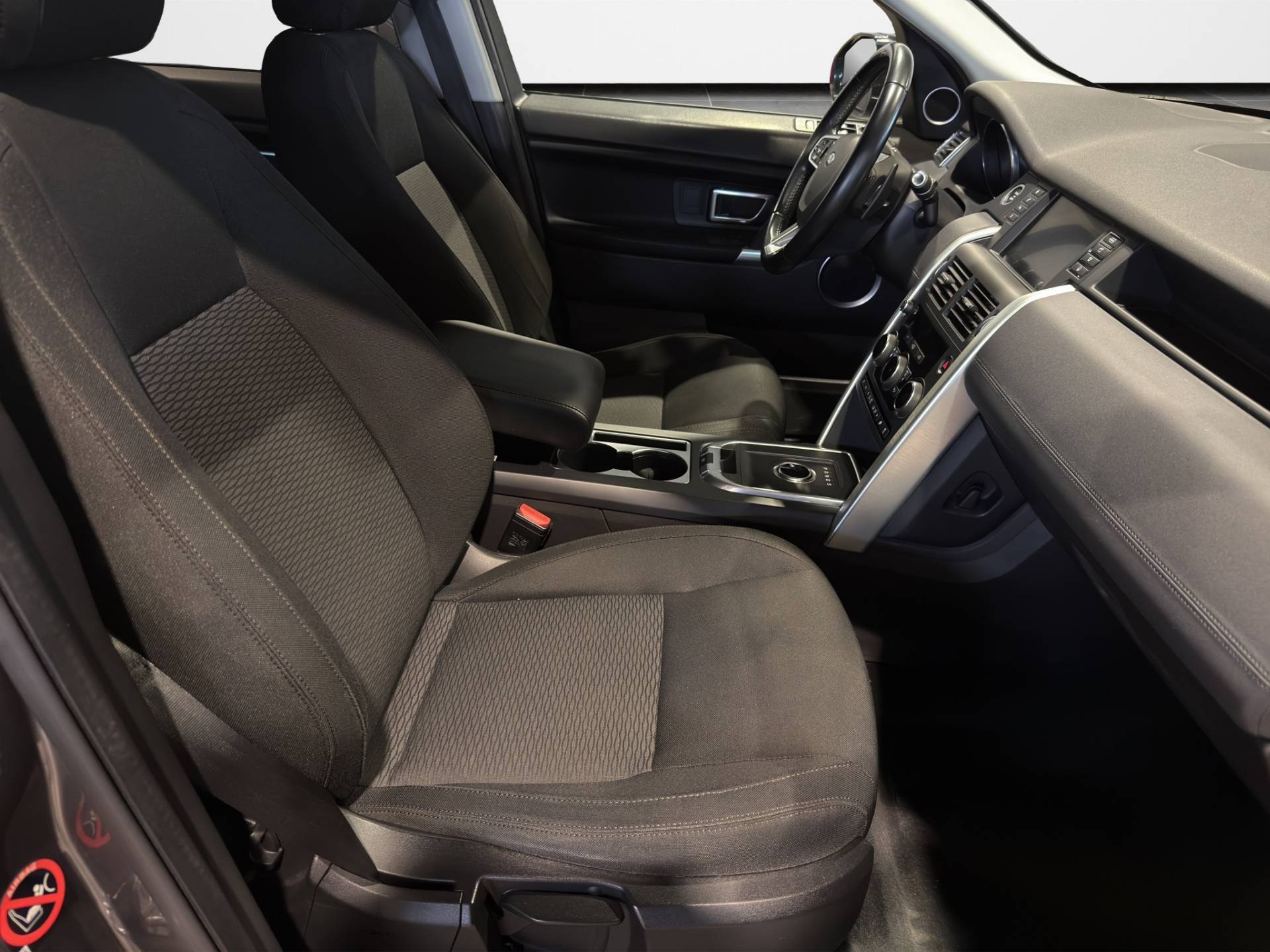 LAND ROVER Discovery Sport Discovery Sport 2.0 TD4 150 CV SE usata in pronta consegna - Brandini