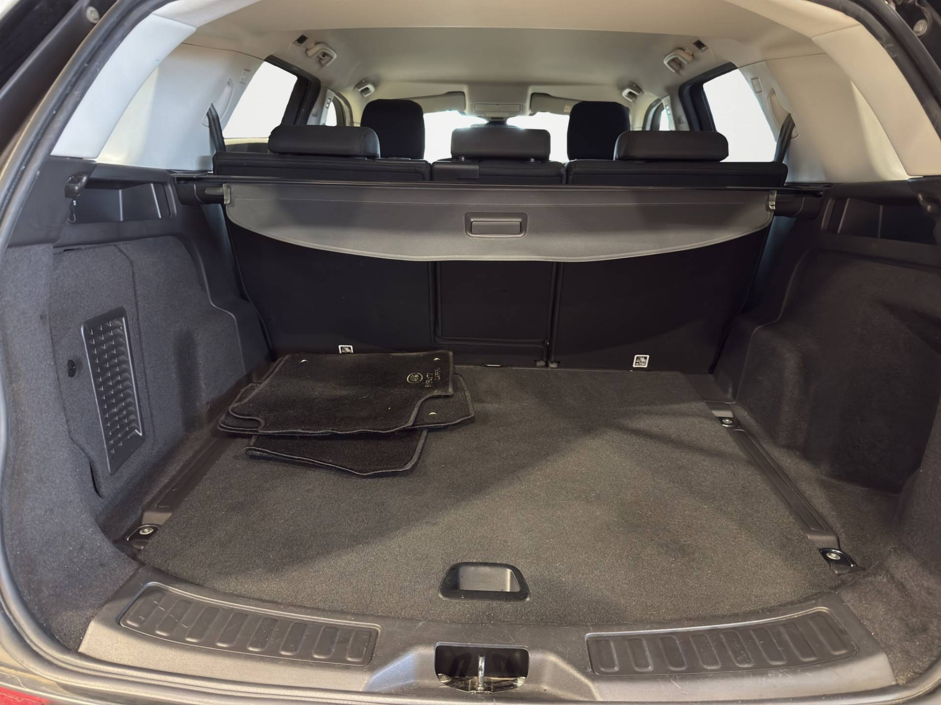 LAND ROVER Discovery Sport Discovery Sport 2.0 TD4 150 CV SE usata in pronta consegna - Brandini