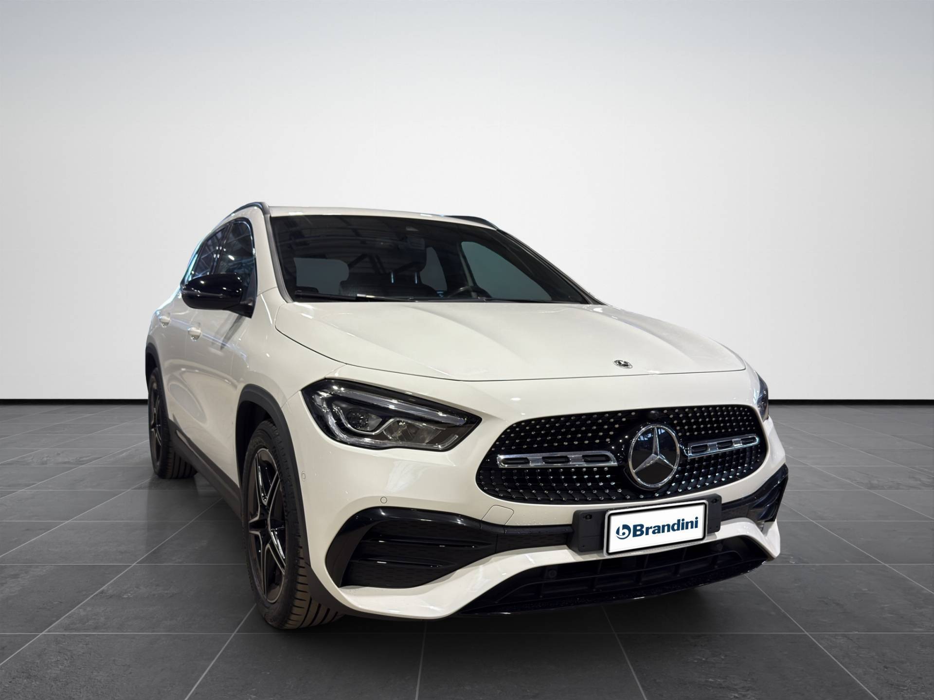 MERCEDES GLA GLA 200 d Premium auto usata in pronta consegna - Brandini