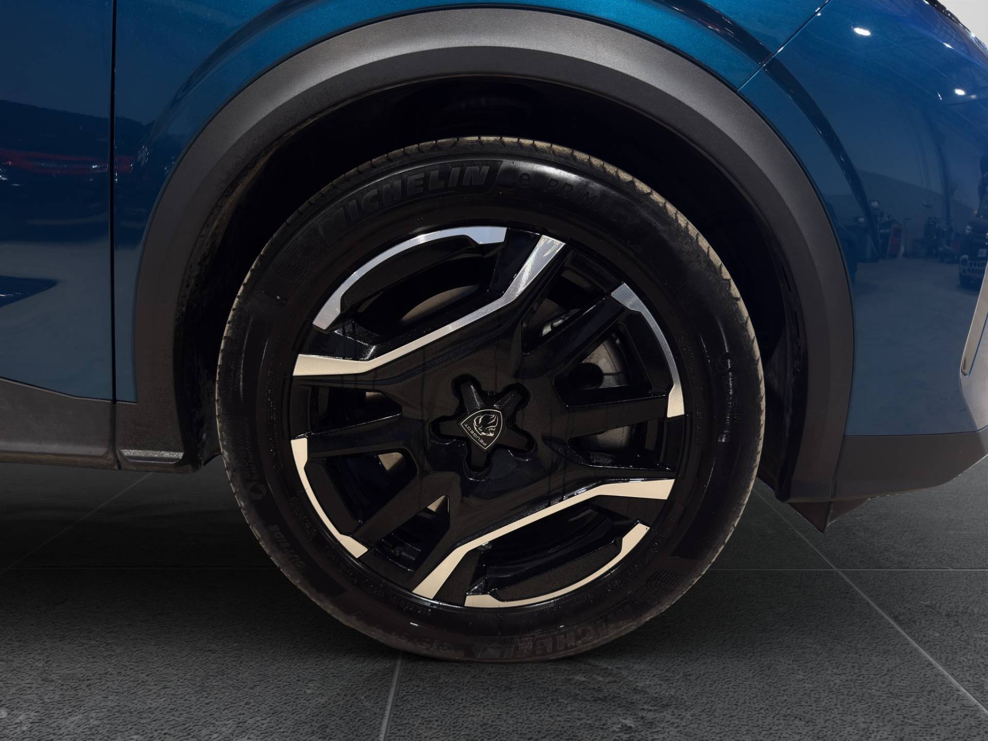 Auto Venduta - PEUGEOT 3008 3008 73 kWh Allure usata in pronta consegna - Brandini