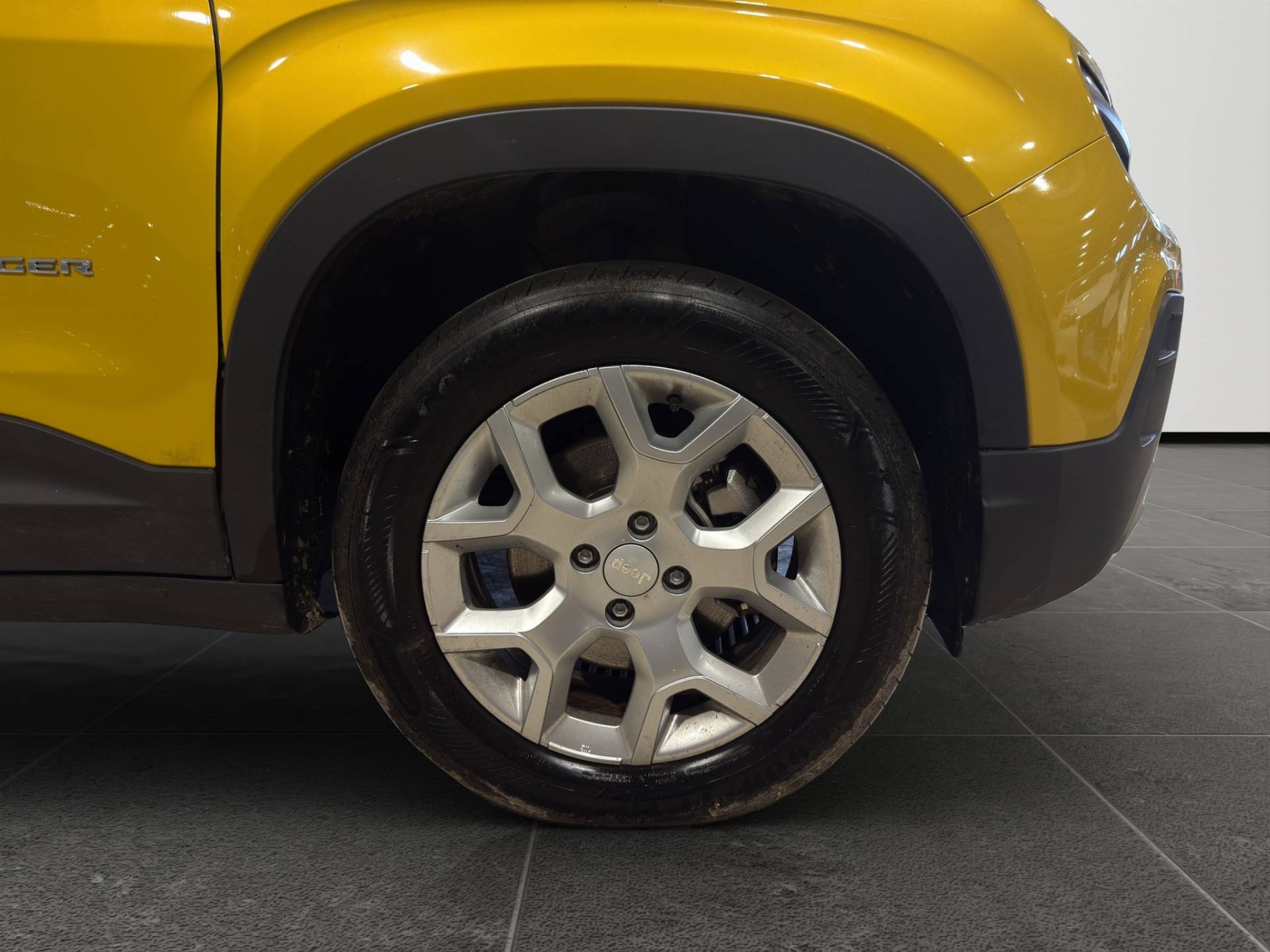 JEEP Avenger Avenger 1.2 turbo e-hybrid Altitude fwd 100cv edct6 usata in pronta consegna - Brandini