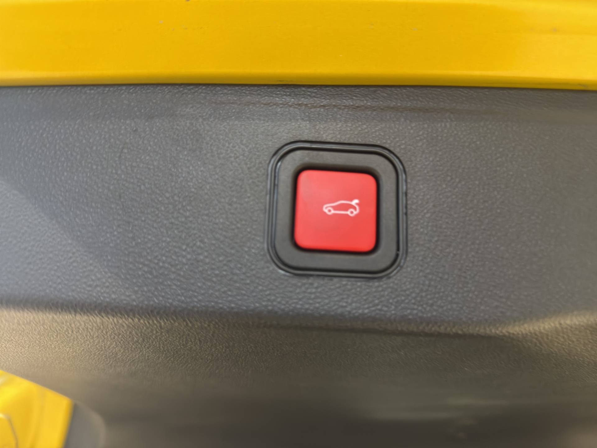 JEEP Avenger Avenger 1.2 turbo e-hybrid Altitude fwd 100cv edct6 usata in pronta consegna - Brandini