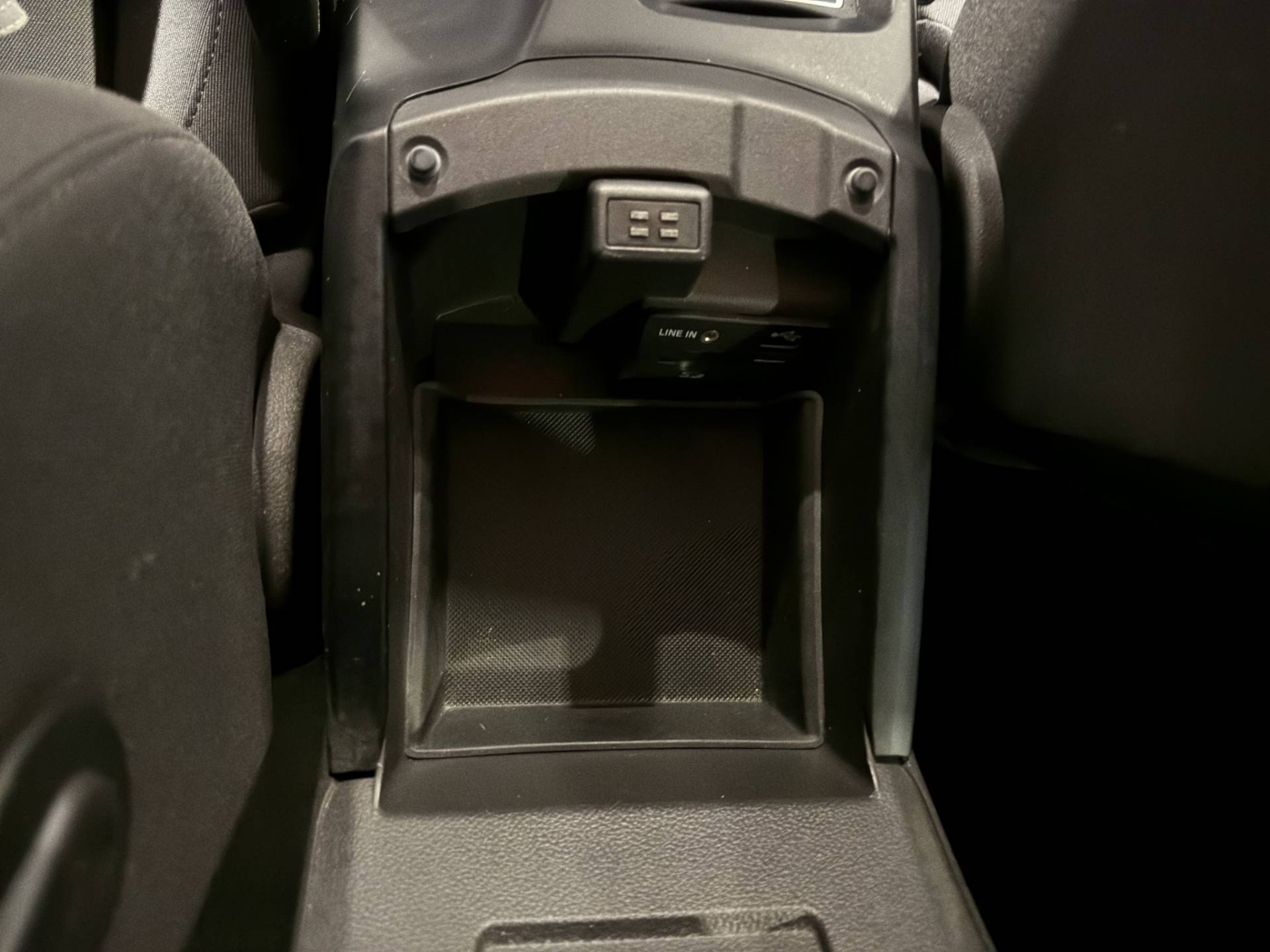 Auto Venduta - FORD C-Max C-Max 1.5 tdci Titanium X s&s 120cv usata in pronta consegna - Brandini