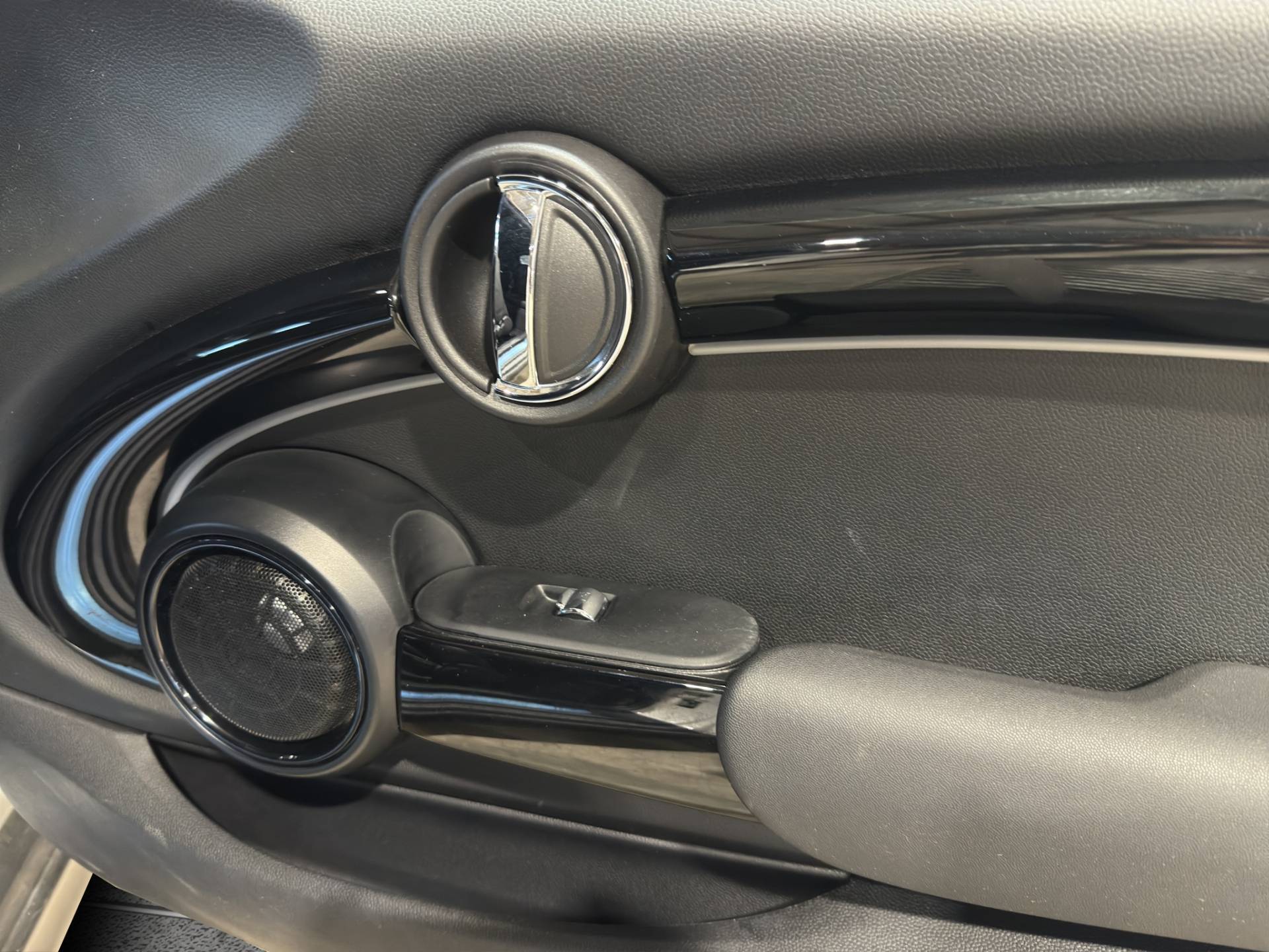 MINI Mini Mini Cabrio 2.0 Cooper S Sidewalk auto usata in pronta consegna - Brandini