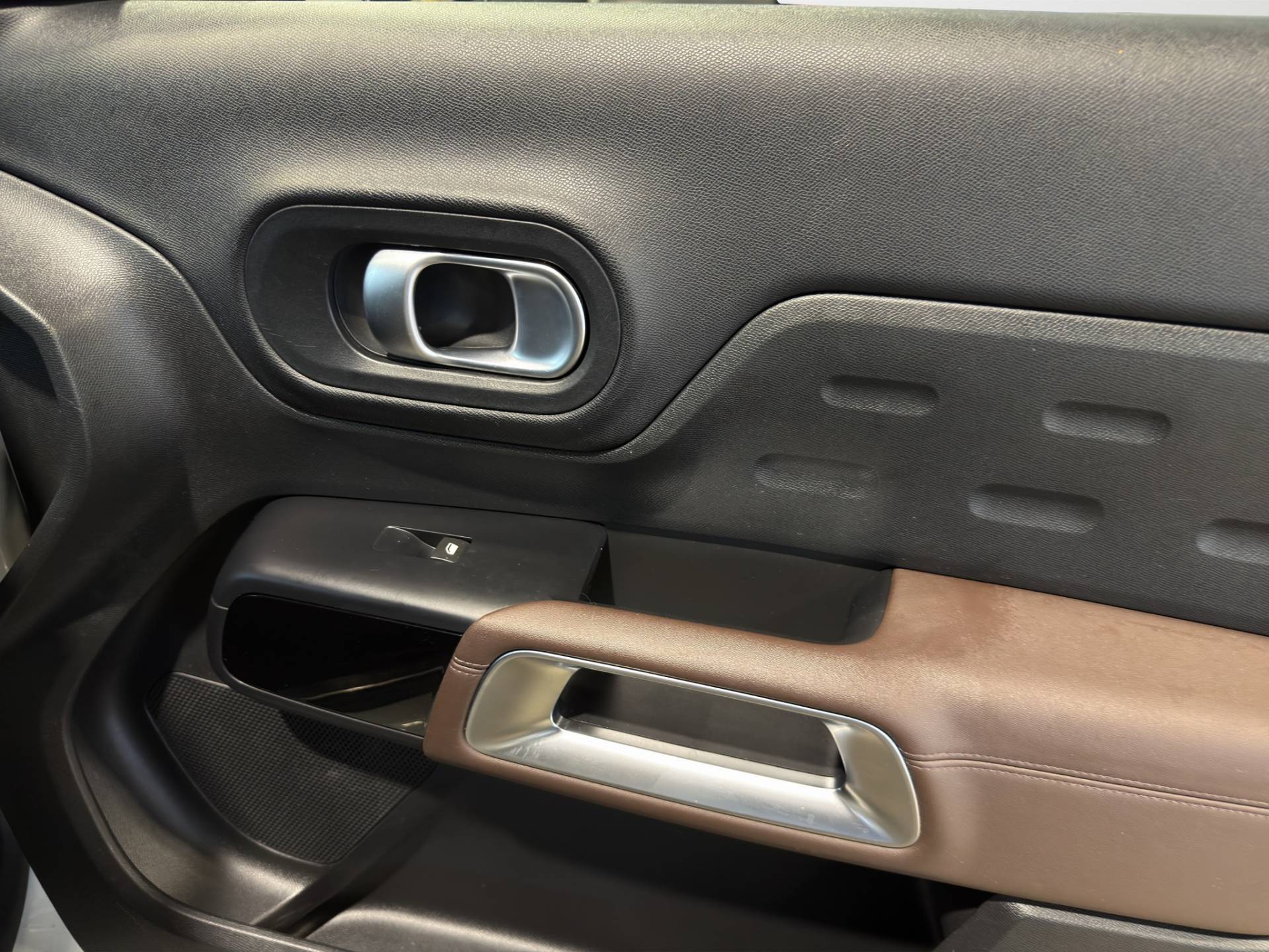 CITROEN C5 Aircross C5 Aircross 2.0 bluehdi Shine s&s 180cv eat8 my19 usata in pronta consegna - Brandini