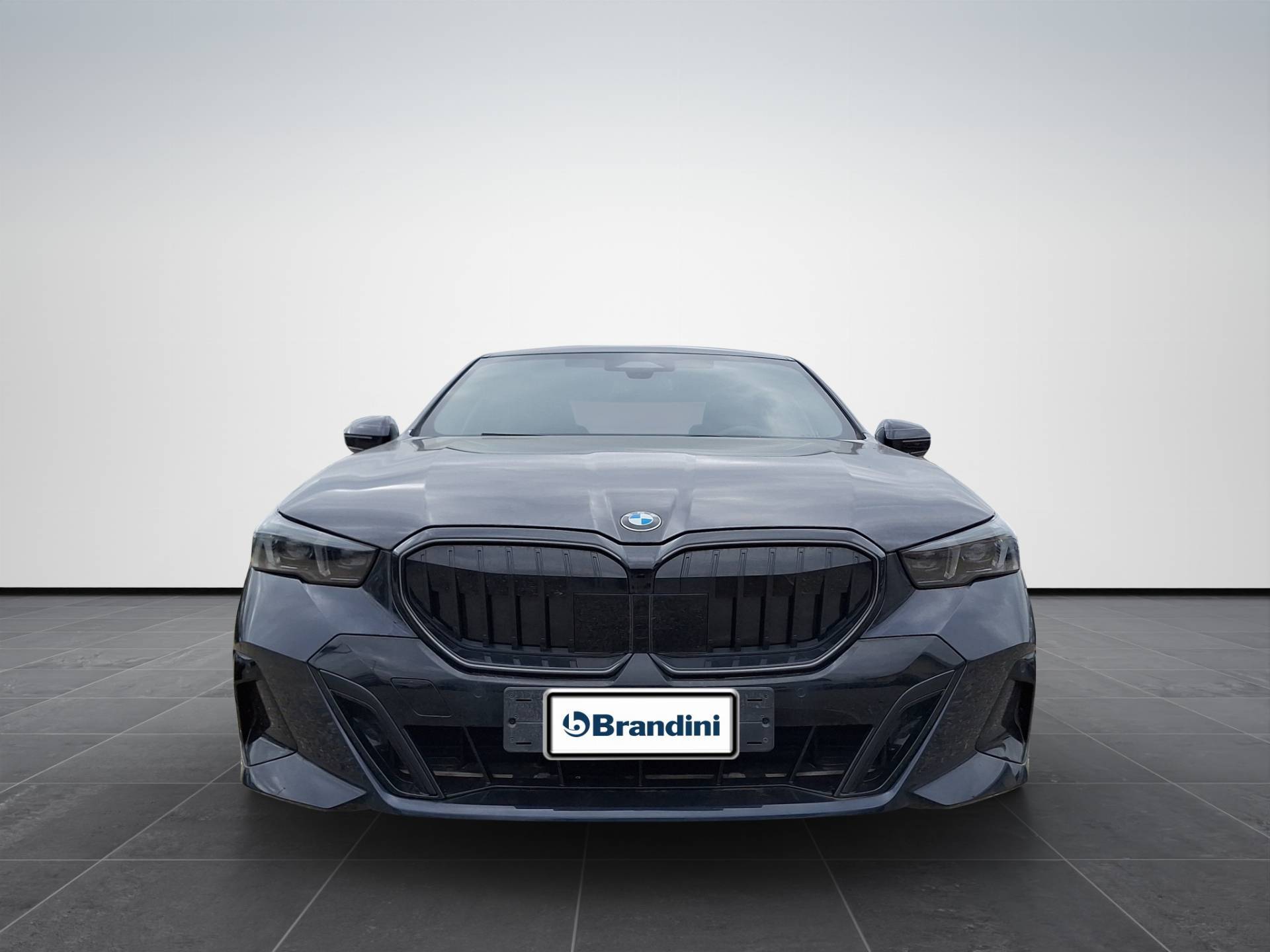 BMW Serie 5 Berlina 520d 48V sdrive auto usata in pronta consegna - Brandini
