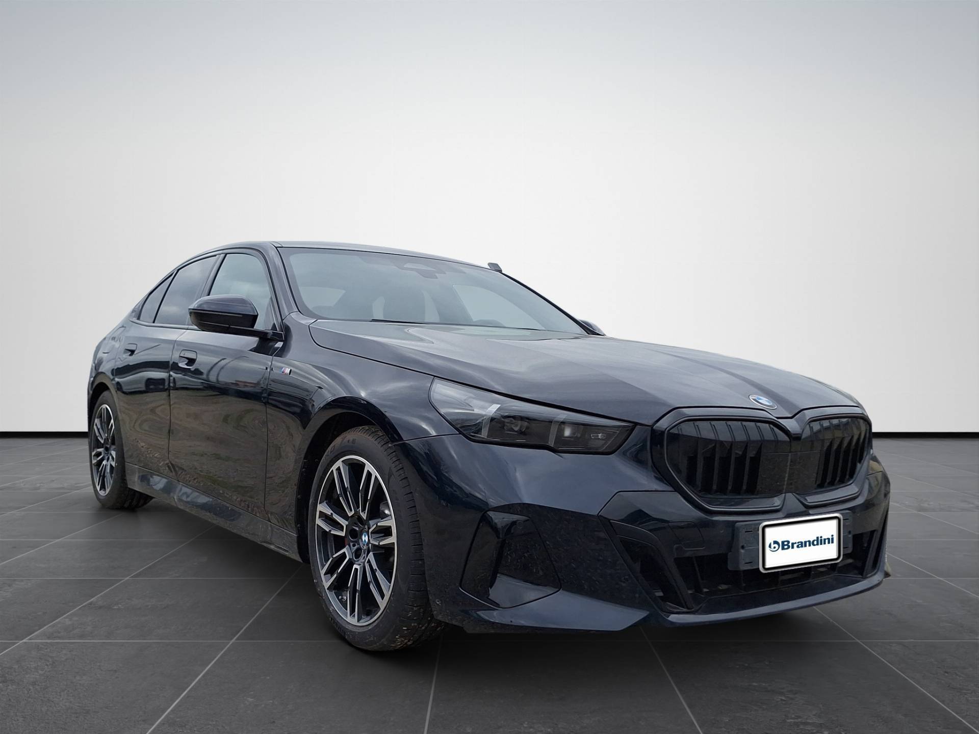 BMW Serie 5 Berlina 520d 48V sdrive auto usata in pronta consegna - Brandini