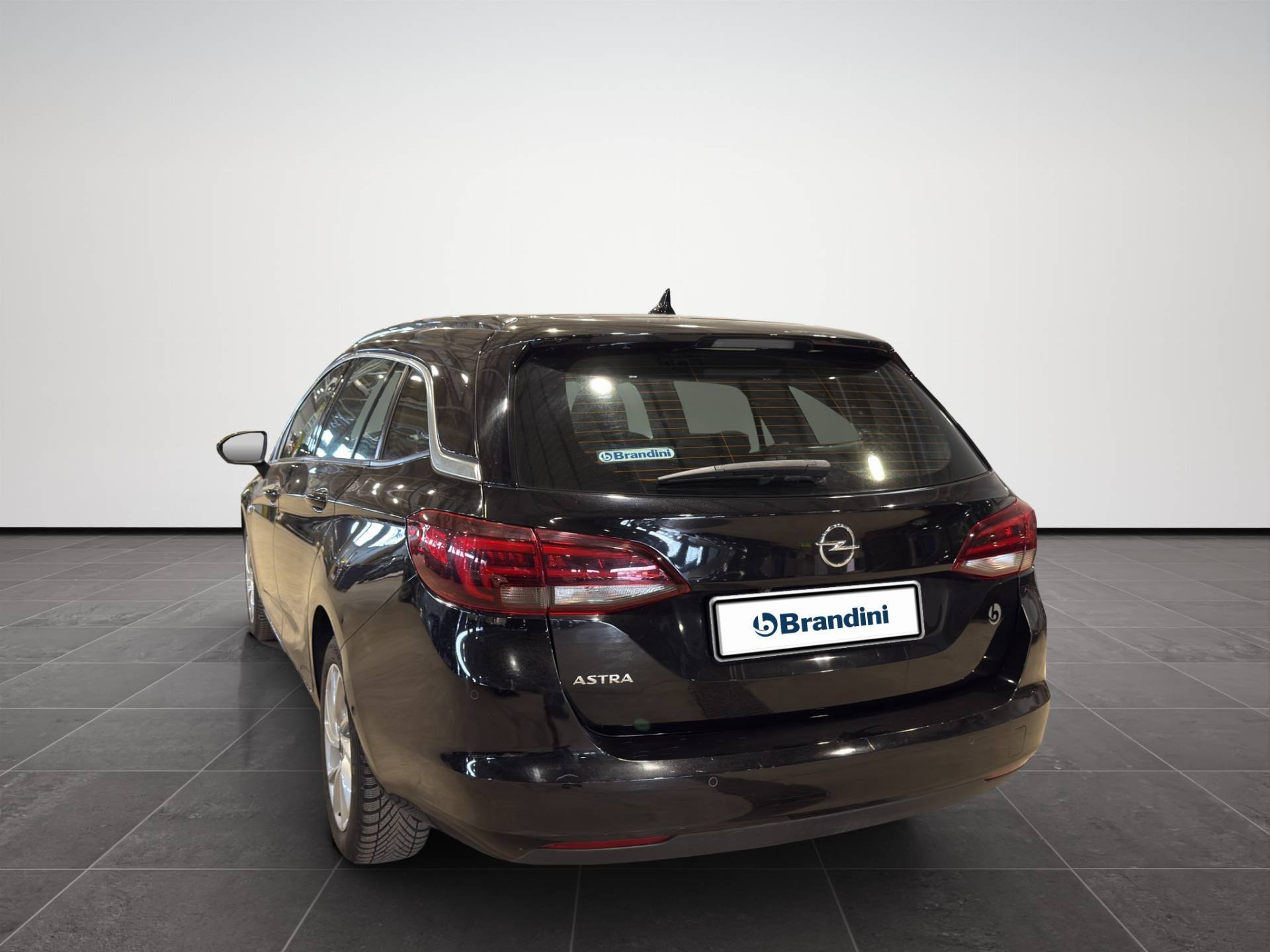 Auto Venduta - OPEL Astra Astra Sports Tourer 1.5 cdti Business Elegance s&s 122cv usata in pronta consegna - Brandini