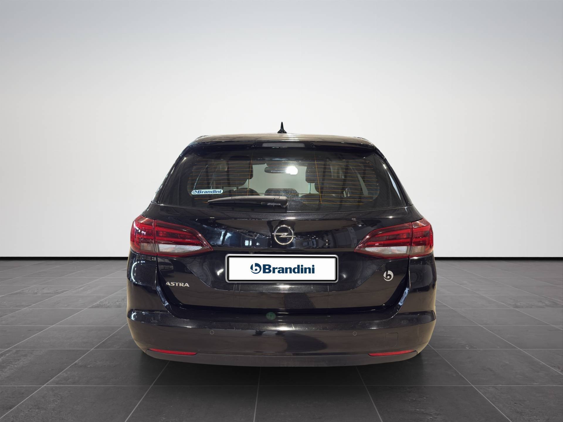 Auto Venduta - OPEL Astra Astra Sports Tourer 1.5 cdti Business Elegance s&s 122cv usata in pronta consegna - Brandini