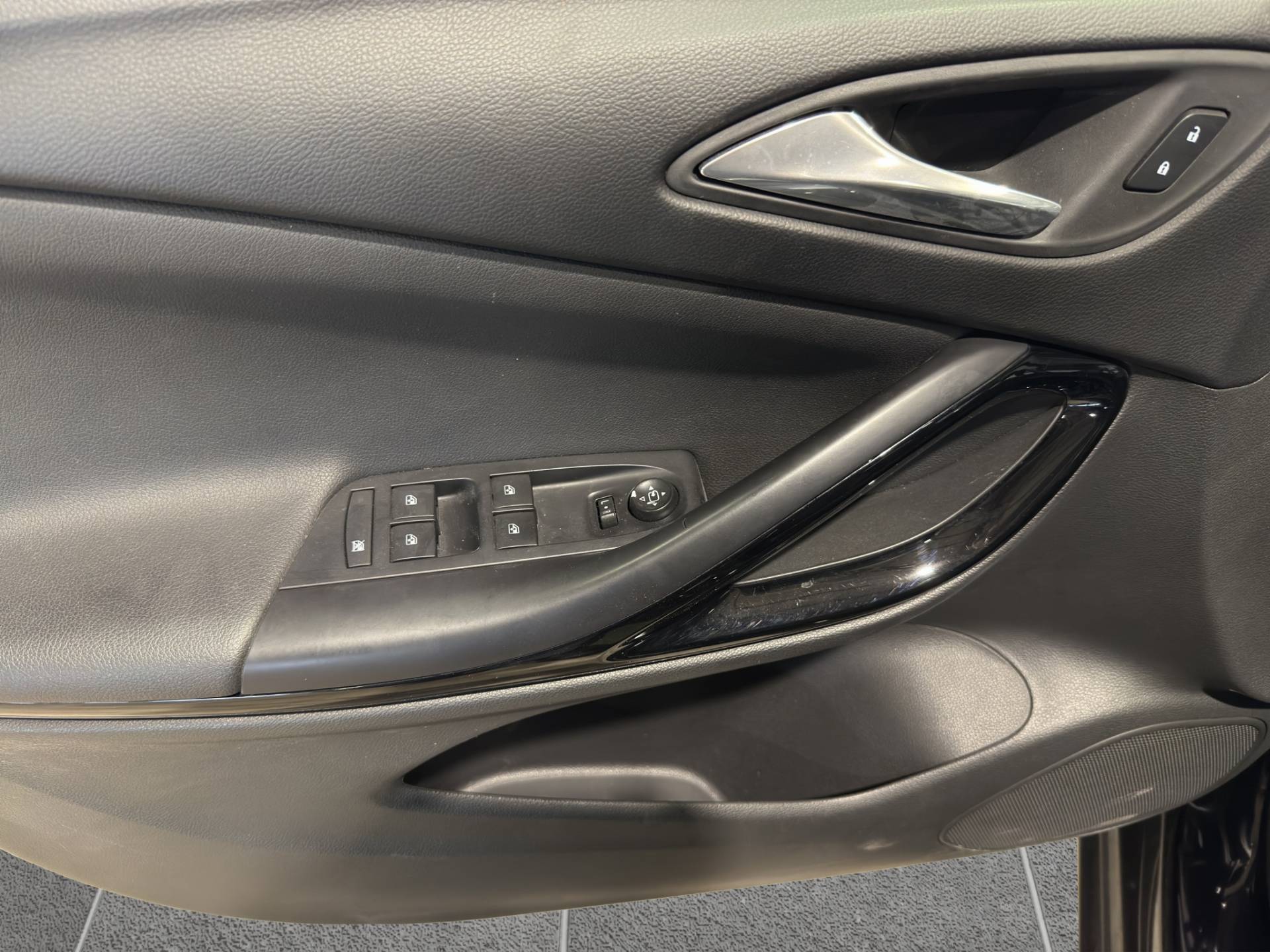 Auto Venduta - OPEL Astra Astra Sports Tourer 1.5 cdti Business Elegance s&s 122cv usata in pronta consegna - Brandini