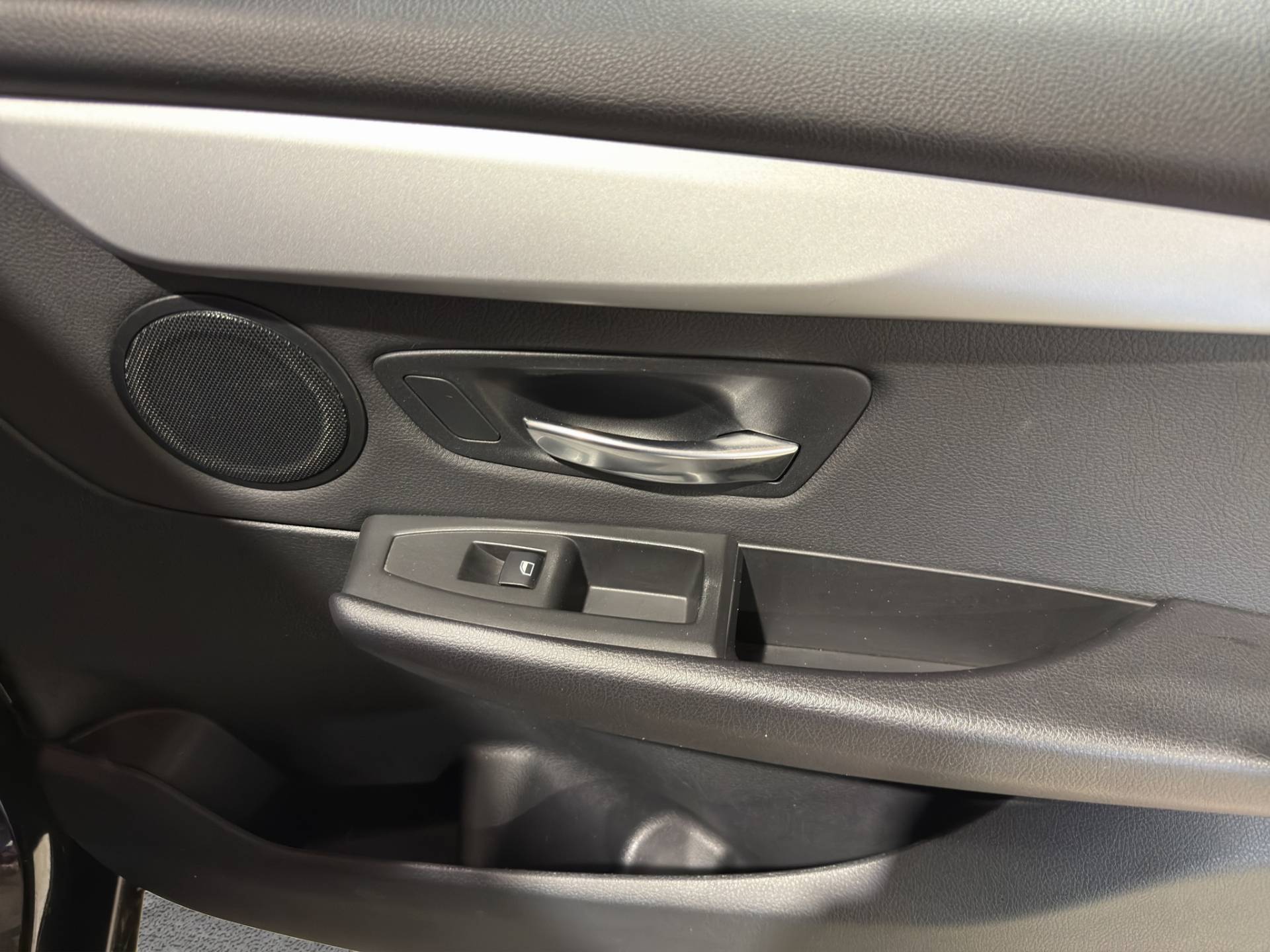 Auto Venduta - BMW Serie 2 Active Tourer 218d Active Tourer Advantage auto my17 usata in pronta consegna - Brandini