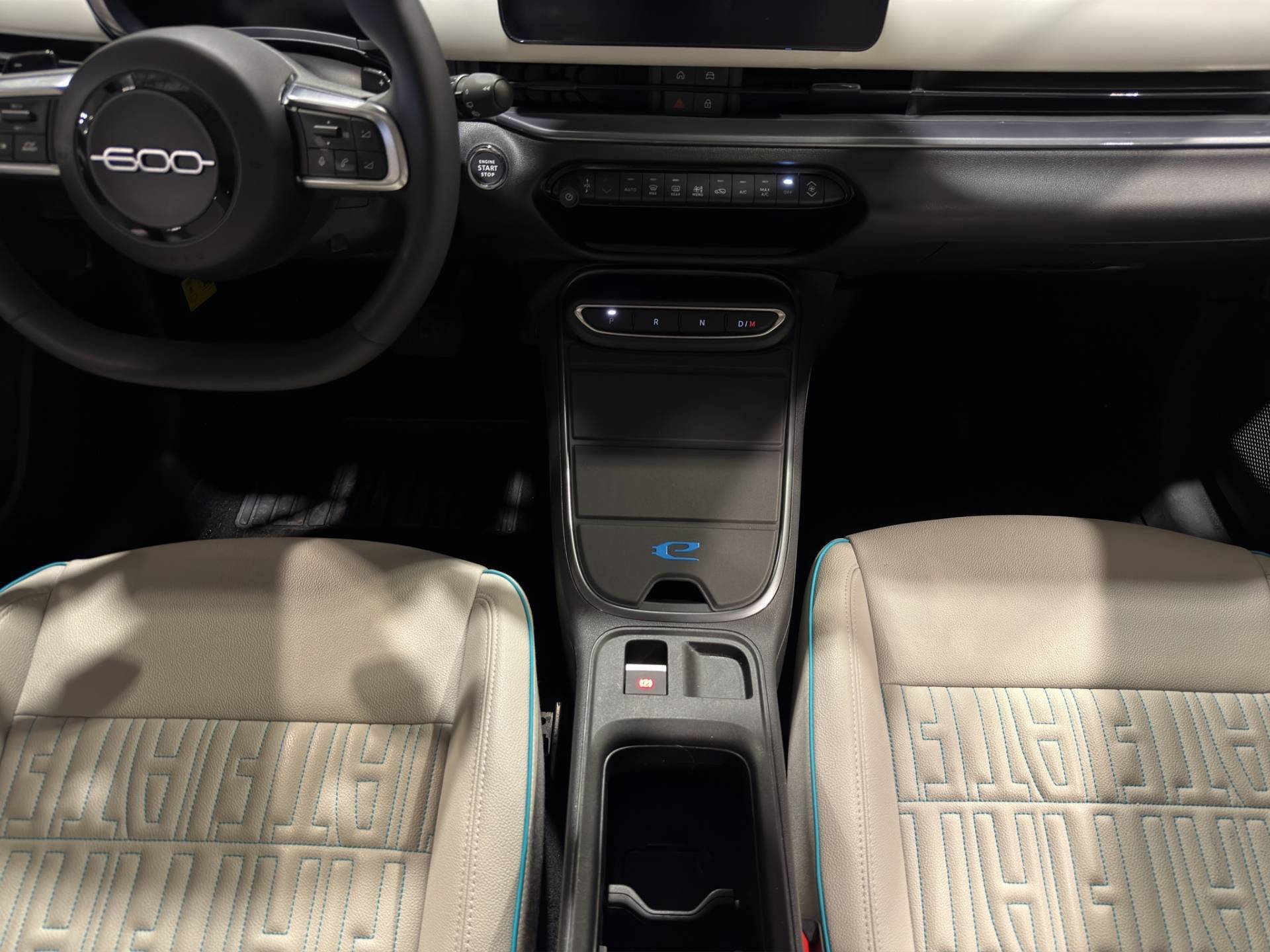 FIAT 600 600 1.2 hybrid La Prima 110cv auto usata in pronta consegna - Brandini