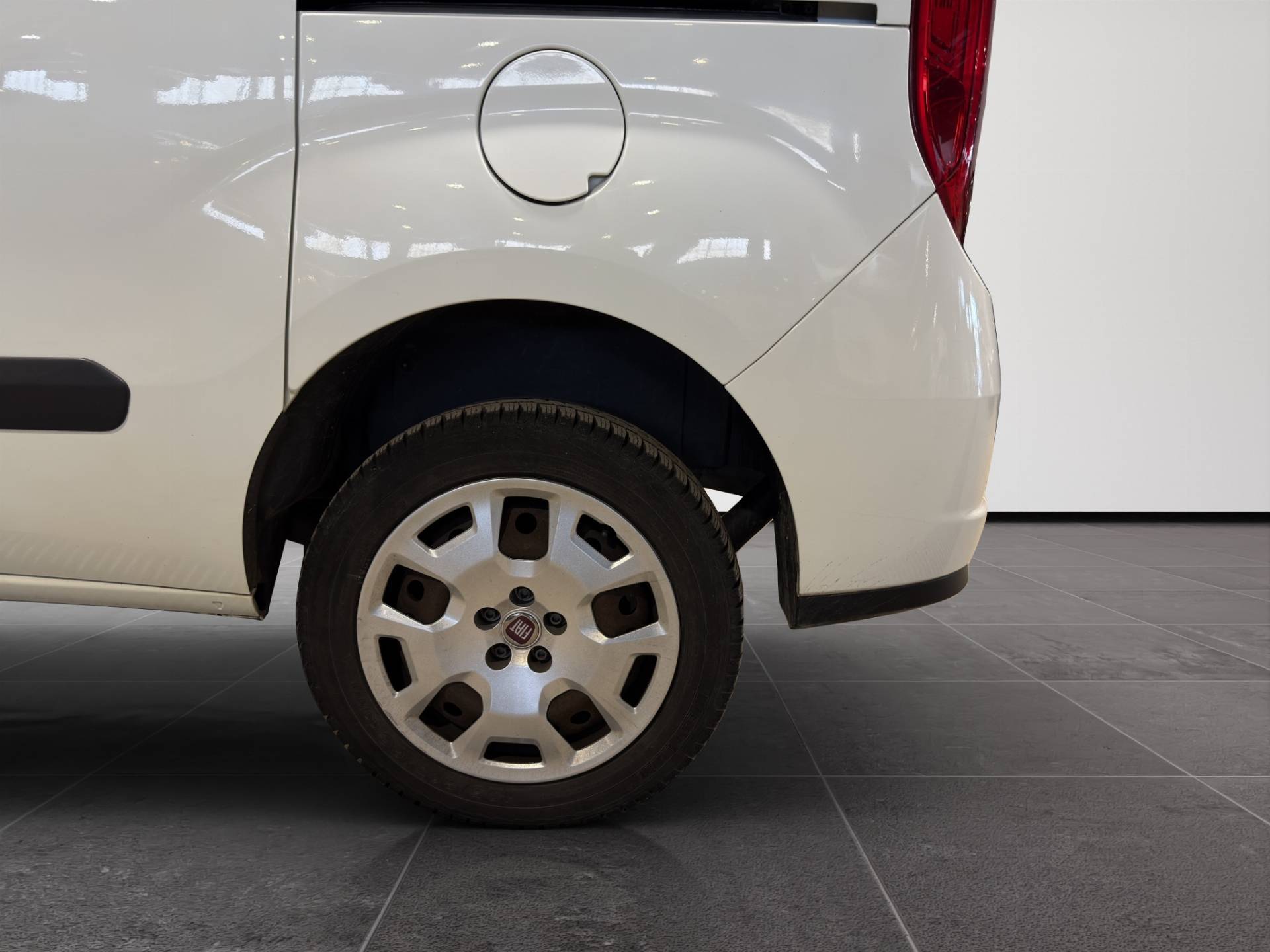 FIAT Doblo Cargo Doblo 1.6 mjt 16v Lounge 95cv usata in pronta consegna - Brandini