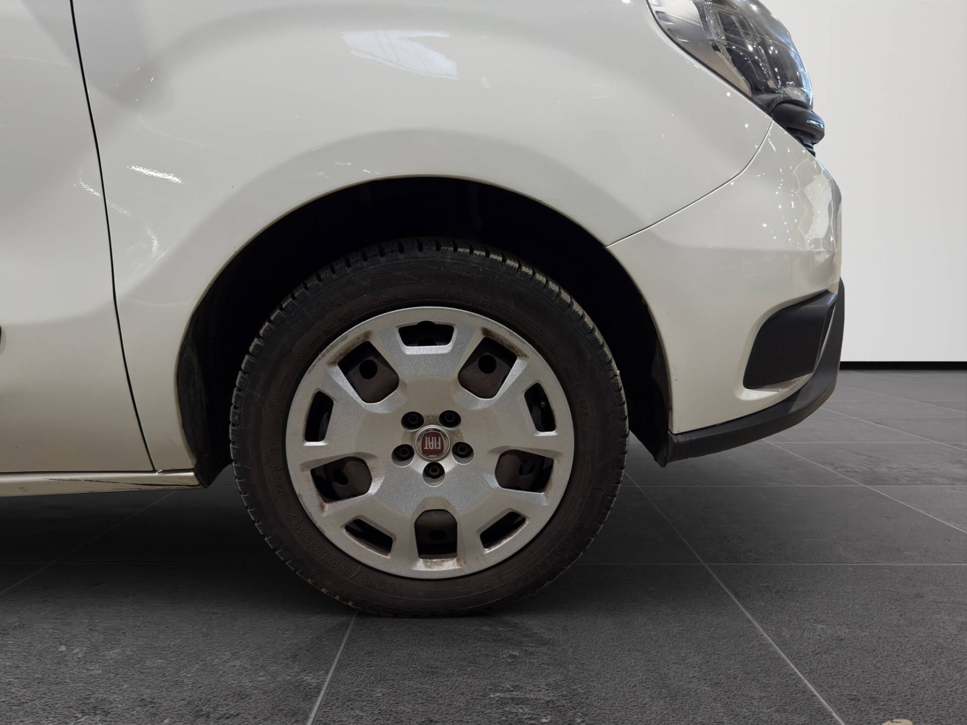 FIAT Doblo Cargo Doblo 1.6 mjt 16v Lounge 95cv usata in pronta consegna - Brandini