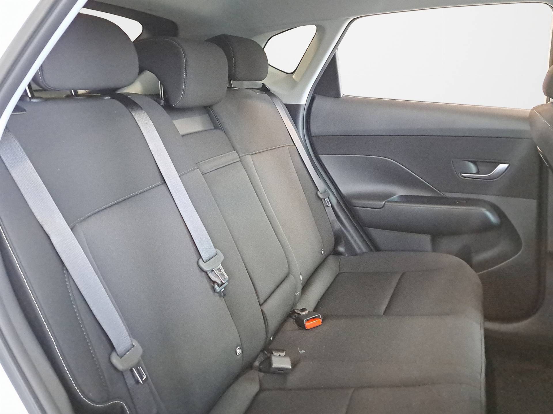 HYUNDAI Kona Kona 1.6 gdi hev Business Advanced Pack 2wd 138cv dct usata in pronta consegna - Brandini