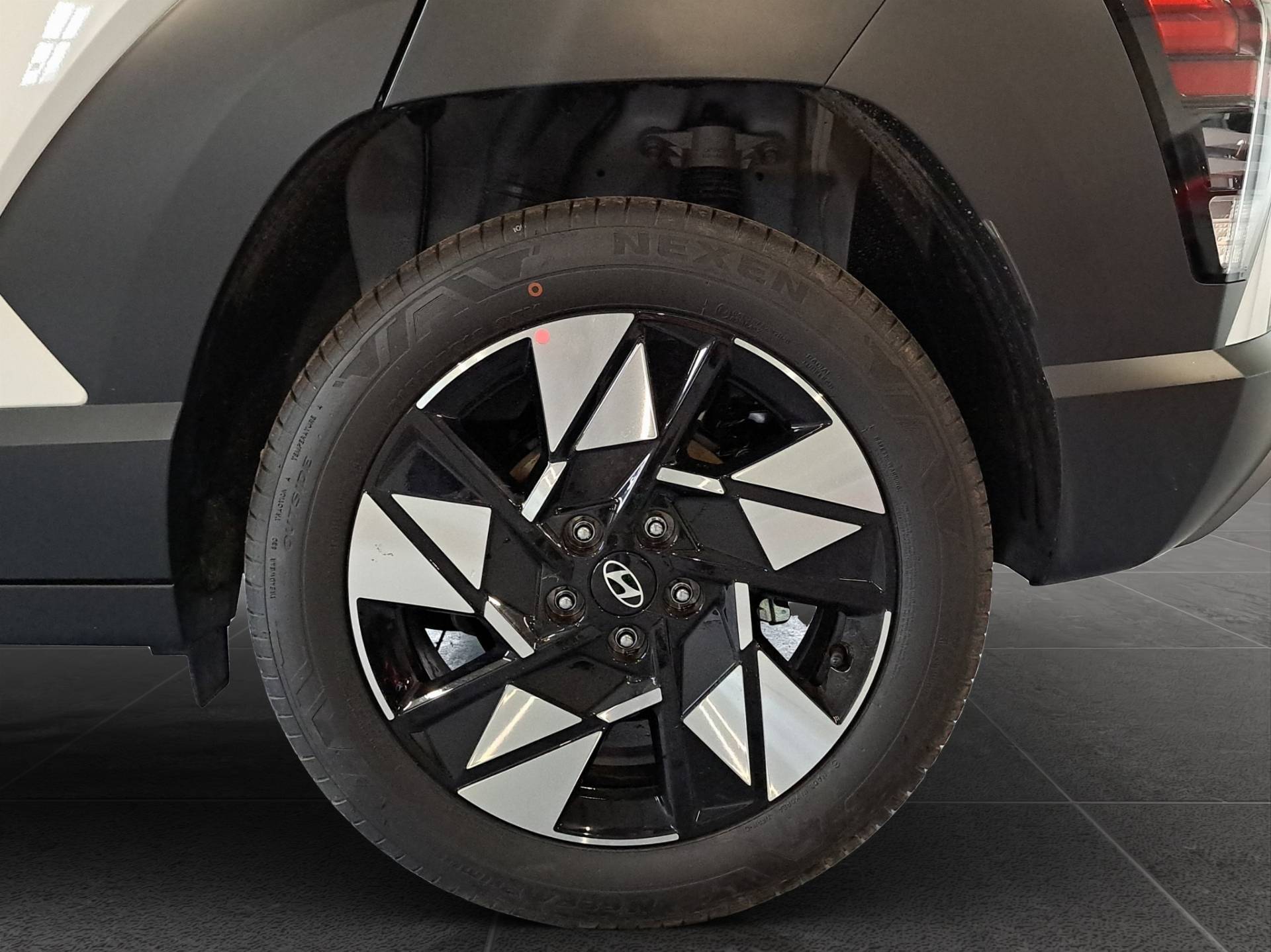 HYUNDAI Kona Kona 1.6 gdi hev Business Advanced Pack 2wd 138cv dct usata in pronta consegna - Brandini