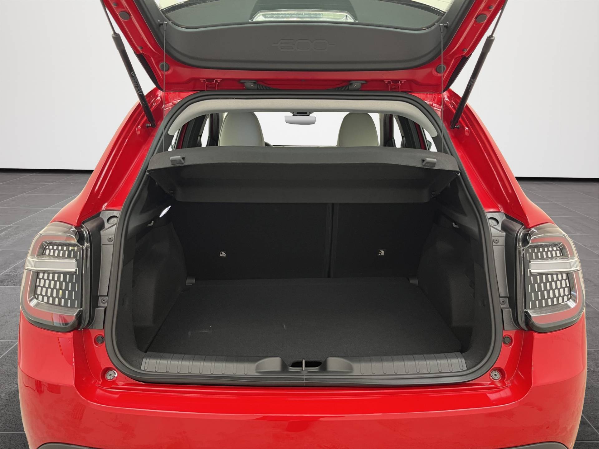 FIAT 600 600 1.2 hybrid Icon 145cv auto usata in pronta consegna - Brandini