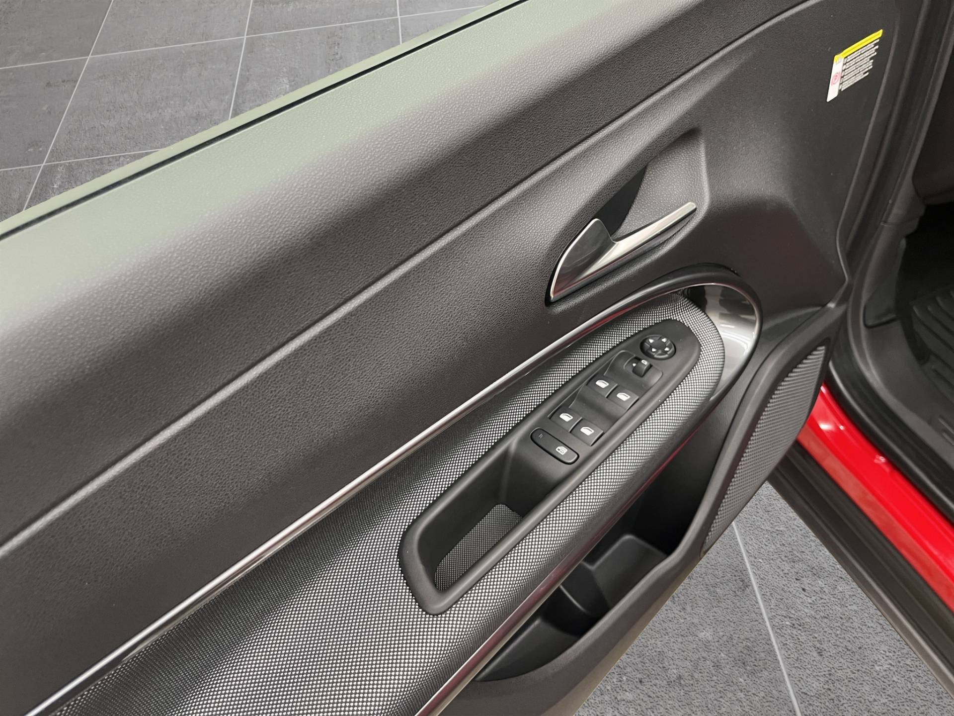 FIAT 600 600 1.2 hybrid Icon 145cv auto usata in pronta consegna - Brandini