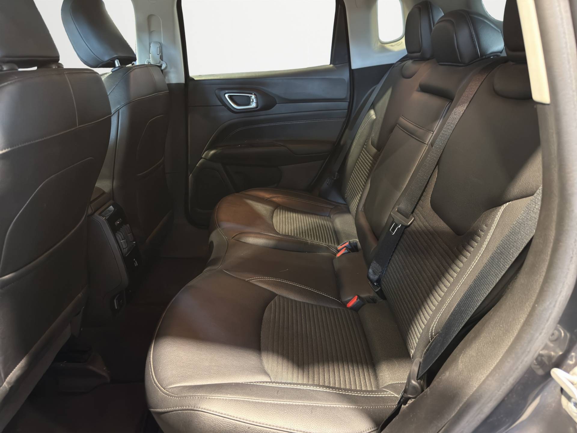 JEEP Compass Compass 1.3 turbo t4 Limited 2wd 130cv usata in pronta consegna - Brandini