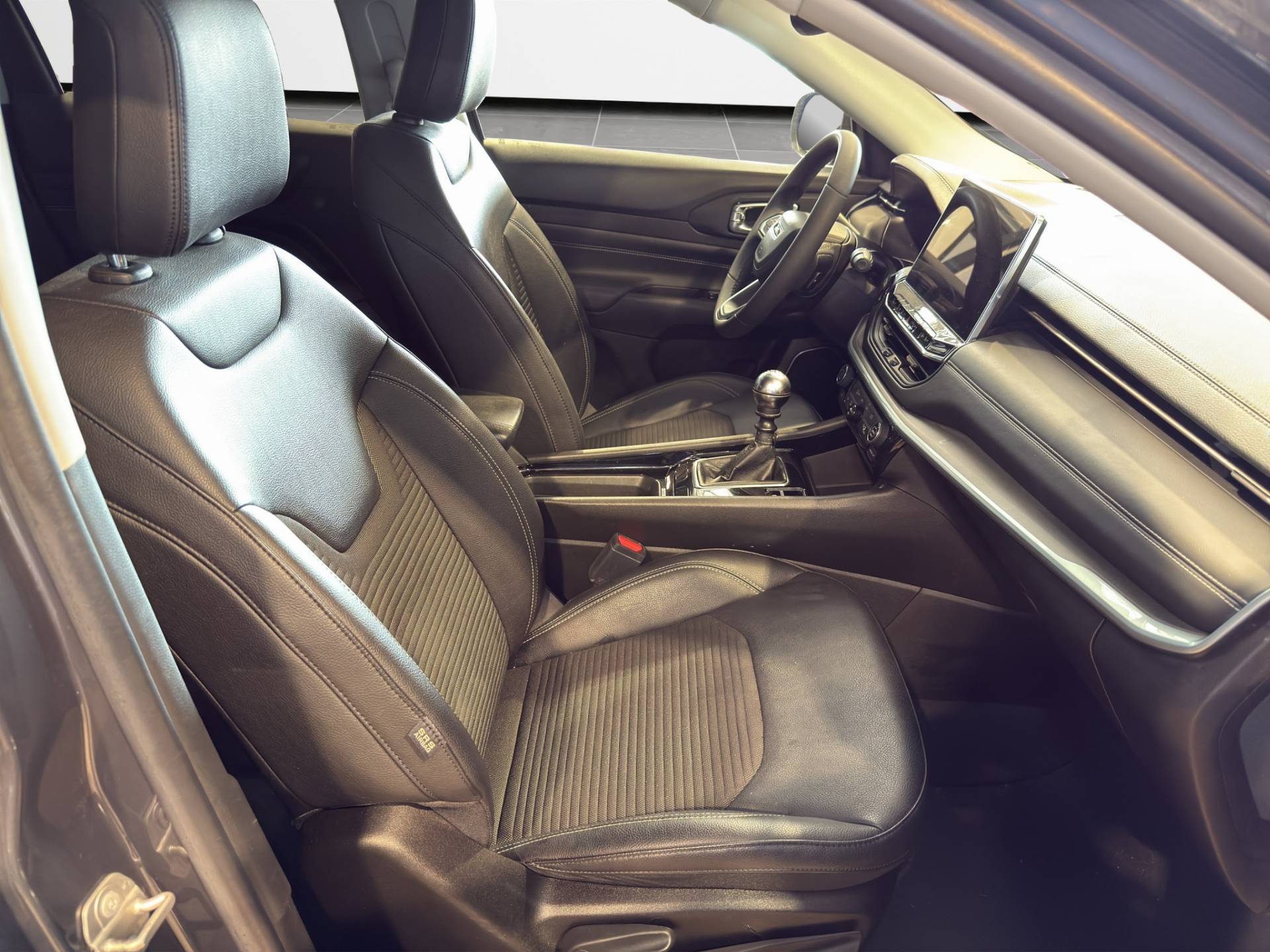 JEEP Compass Compass 1.3 turbo t4 Limited 2wd 130cv usata in pronta consegna - Brandini