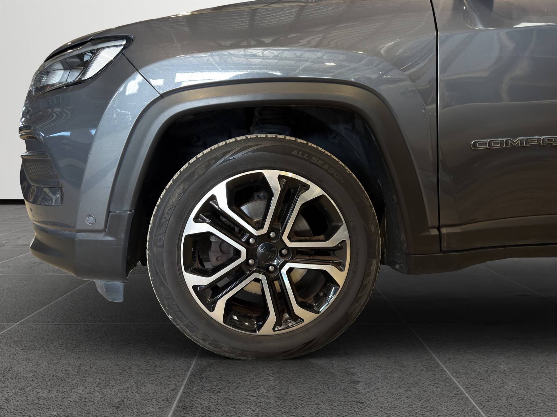 JEEP Compass Compass 1.3 turbo t4 Limited 2wd 130cv usata in pronta consegna - Brandini