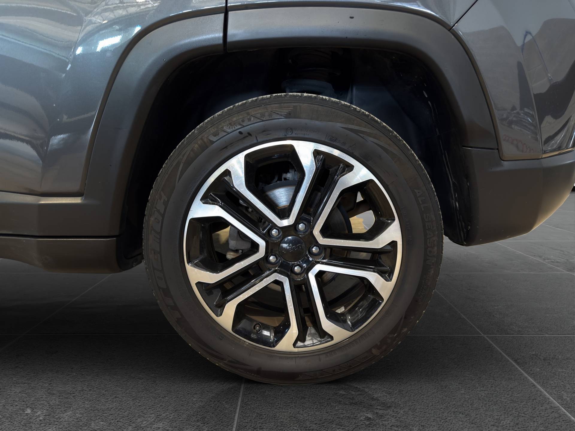 JEEP Compass Compass 1.3 turbo t4 Limited 2wd 130cv usata in pronta consegna - Brandini