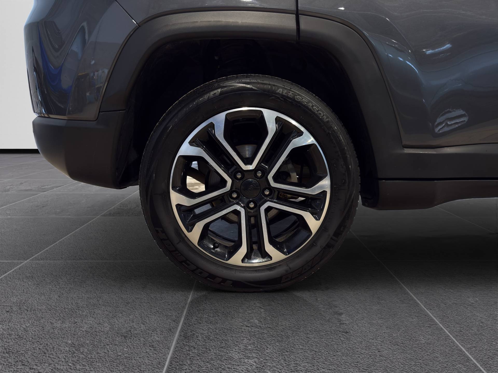 JEEP Compass Compass 1.3 turbo t4 Limited 2wd 130cv usata in pronta consegna - Brandini