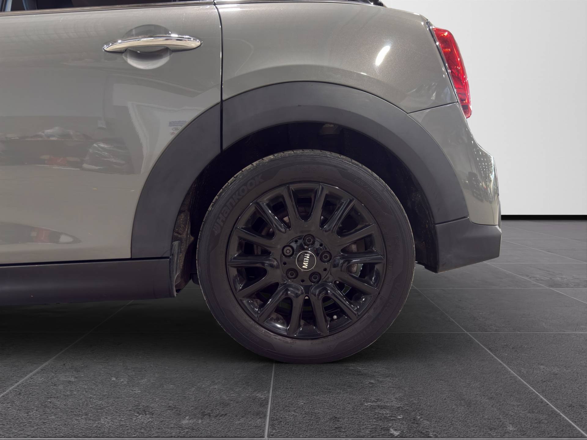 MINI Mini Mini 5p 1.5 Cooper Resolute auto usata in pronta consegna - Brandini