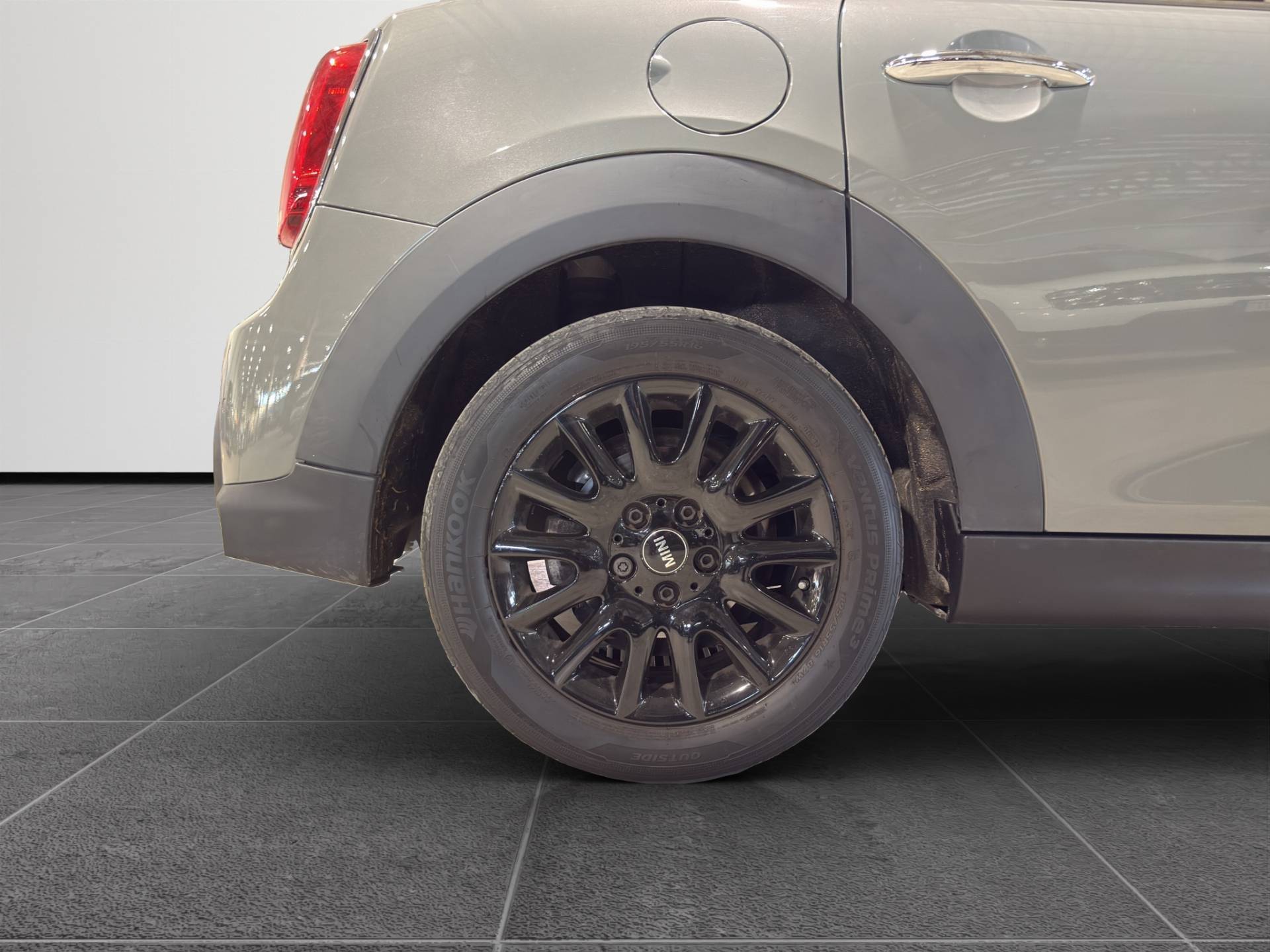 MINI Mini Mini 5p 1.5 Cooper Resolute auto usata in pronta consegna - Brandini