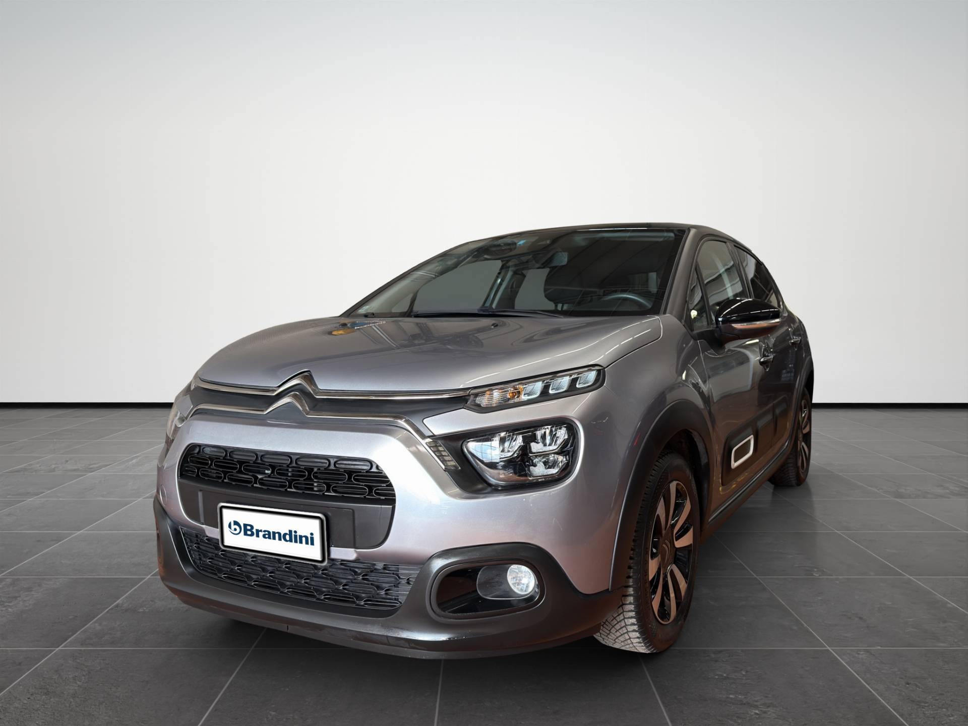 Auto Venduta - CITROEN C3 C3 1.2 puretech Shine s&s 83cv neopatentati usata in pronta consegna - Brandini