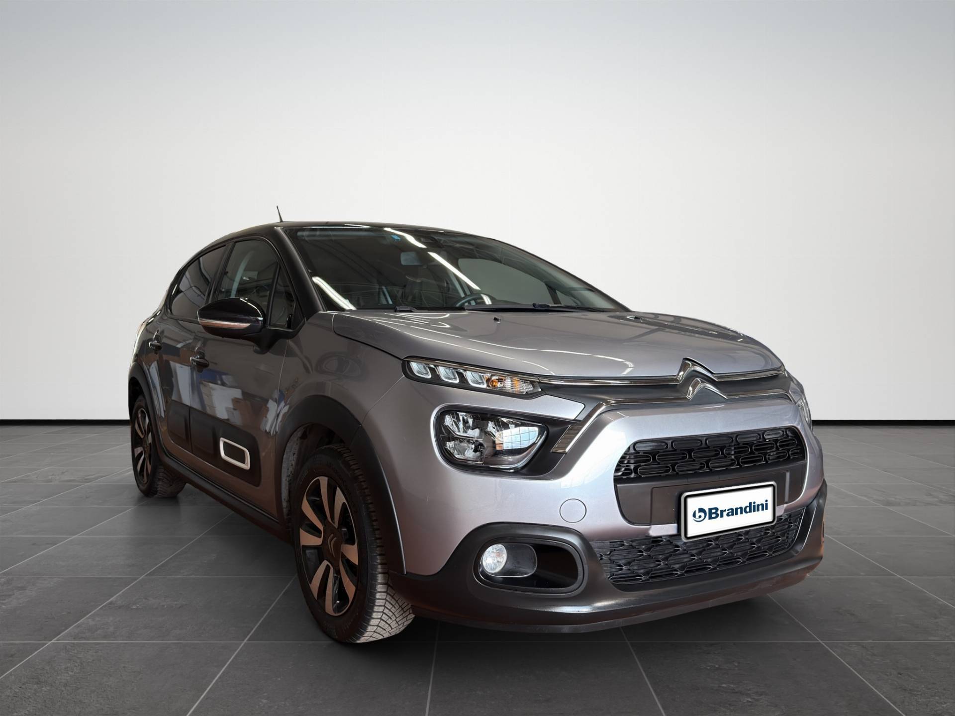 Auto Venduta - CITROEN C3 C3 1.2 puretech Shine s&s 83cv neopatentati usata in pronta consegna - Brandini