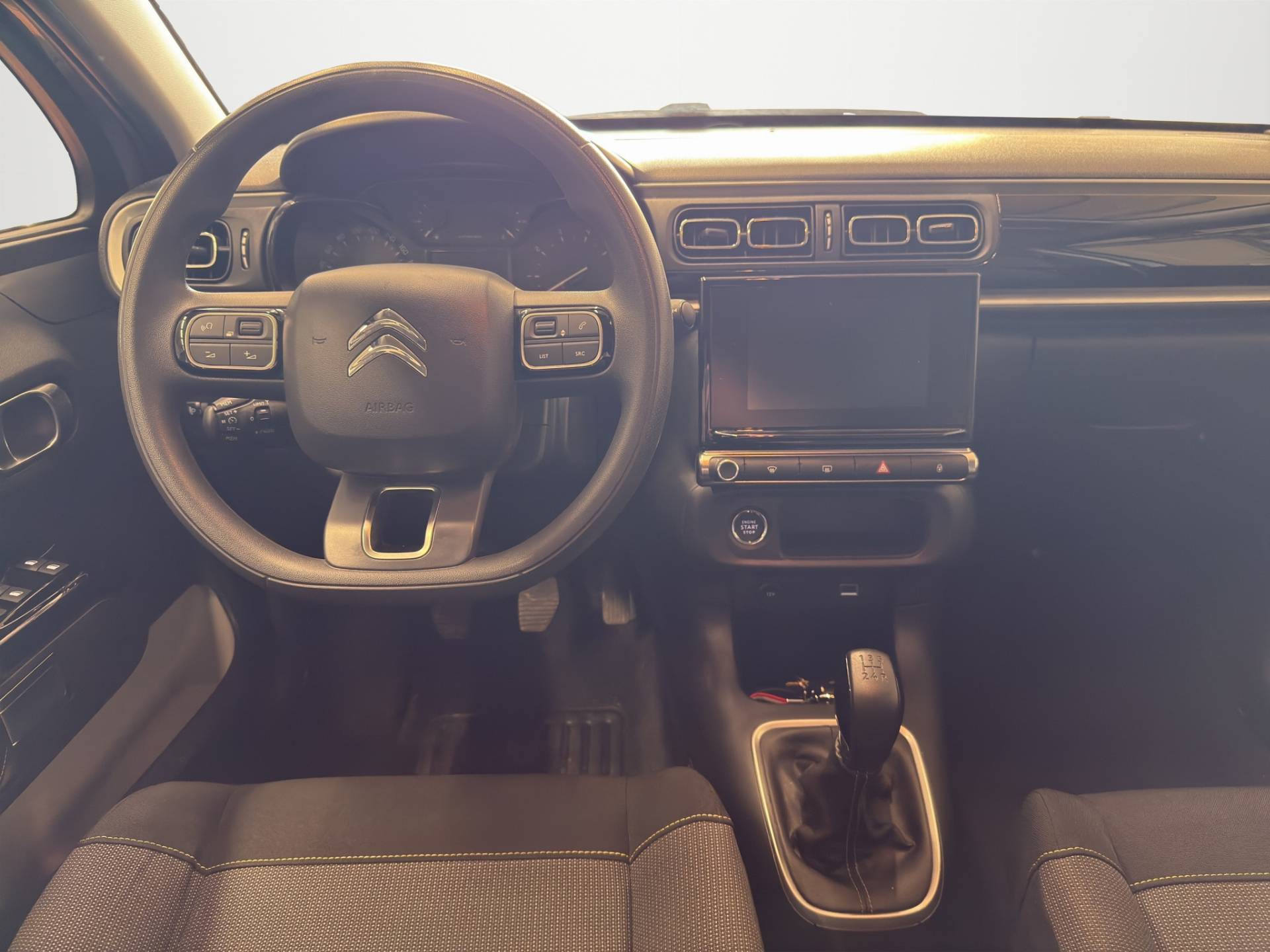 Auto Venduta - CITROEN C3 C3 1.2 puretech Shine s&s 83cv neopatentati usata in pronta consegna - Brandini