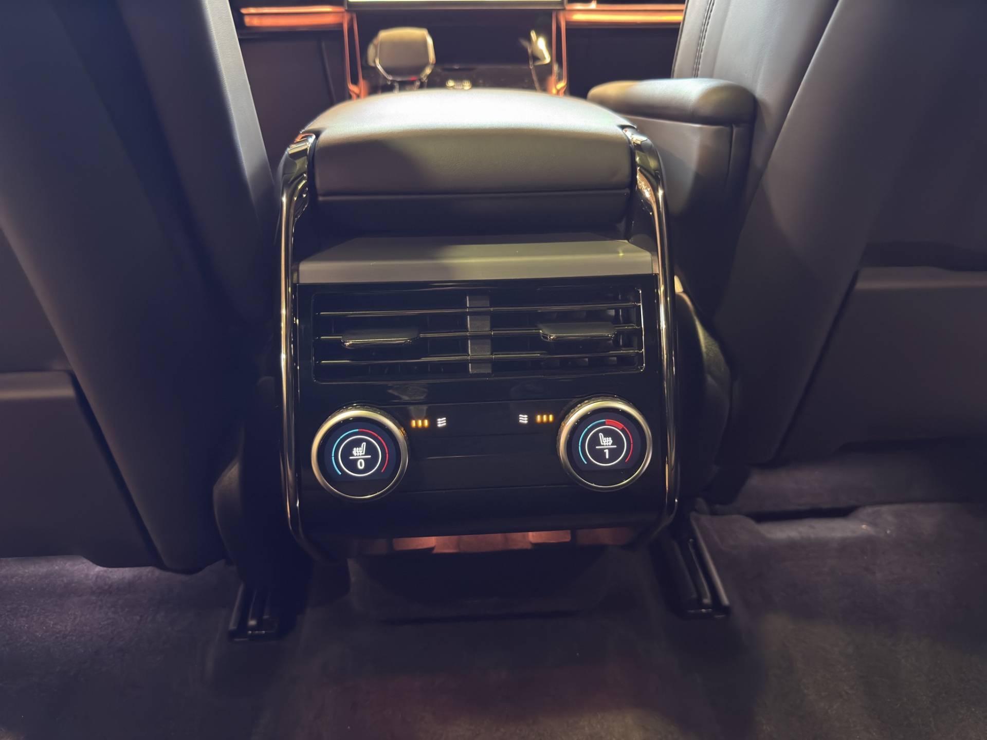 LAND ROVER Range Rover Sport Range Rover Sport 3.0d i6 mhev Dynamic SE awd 249cv auto usata in pronta consegna - Brandini