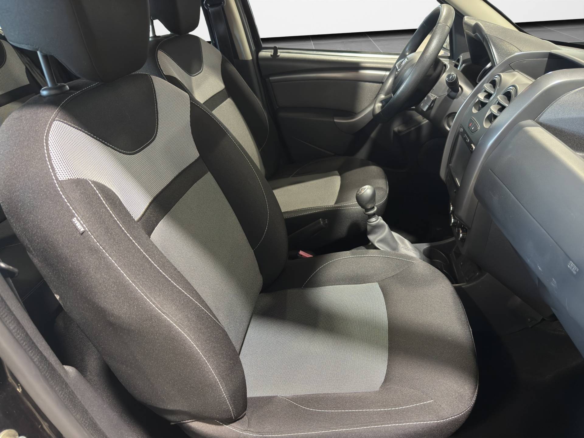 DACIA Duster Duster 1.5 dci Brave 4x2 s&s 110cv usata in pronta consegna - Brandini