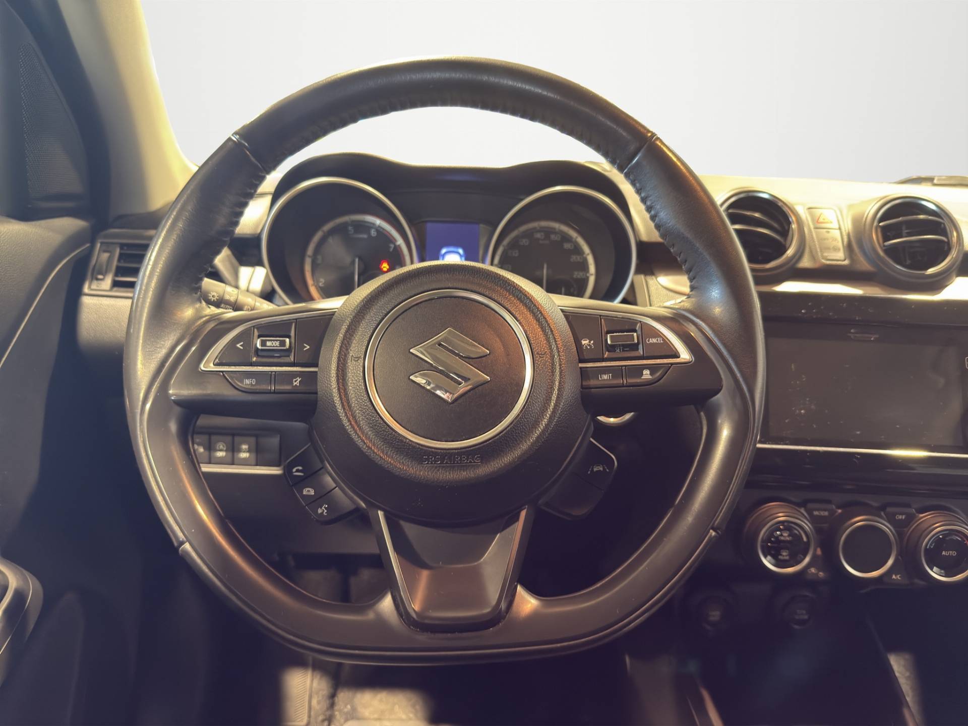 Auto Venduta - SUZUKI Swift Swift 1.2 hybrid Top allgrip 4wd usata in pronta consegna - Brandini