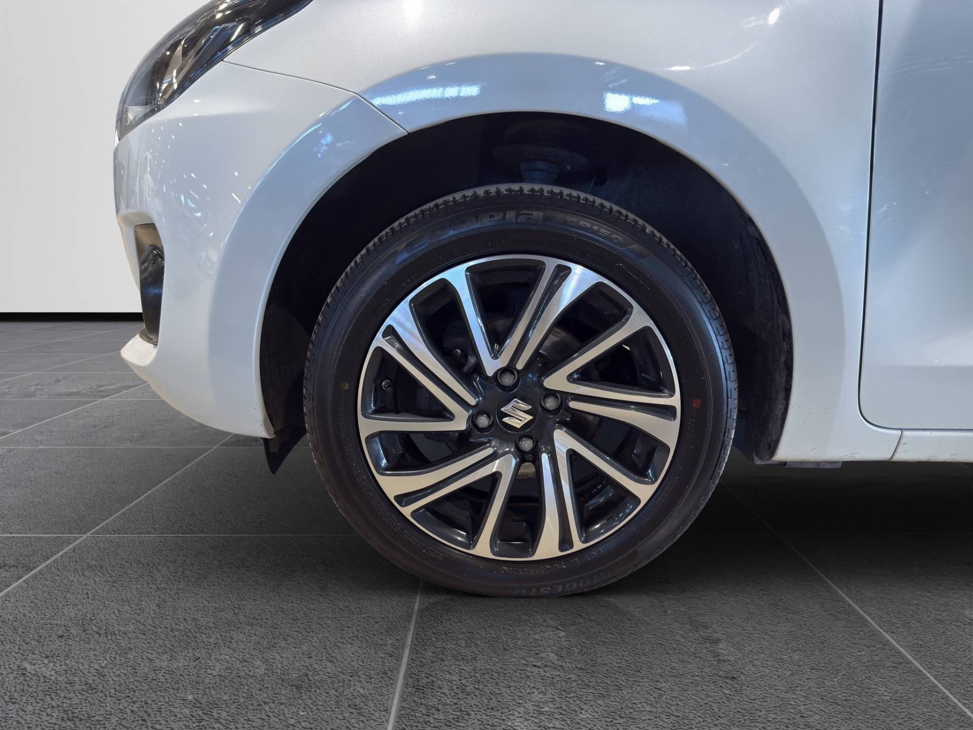 Auto Venduta - SUZUKI Swift Swift 1.2 hybrid Top allgrip 4wd usata in pronta consegna - Brandini