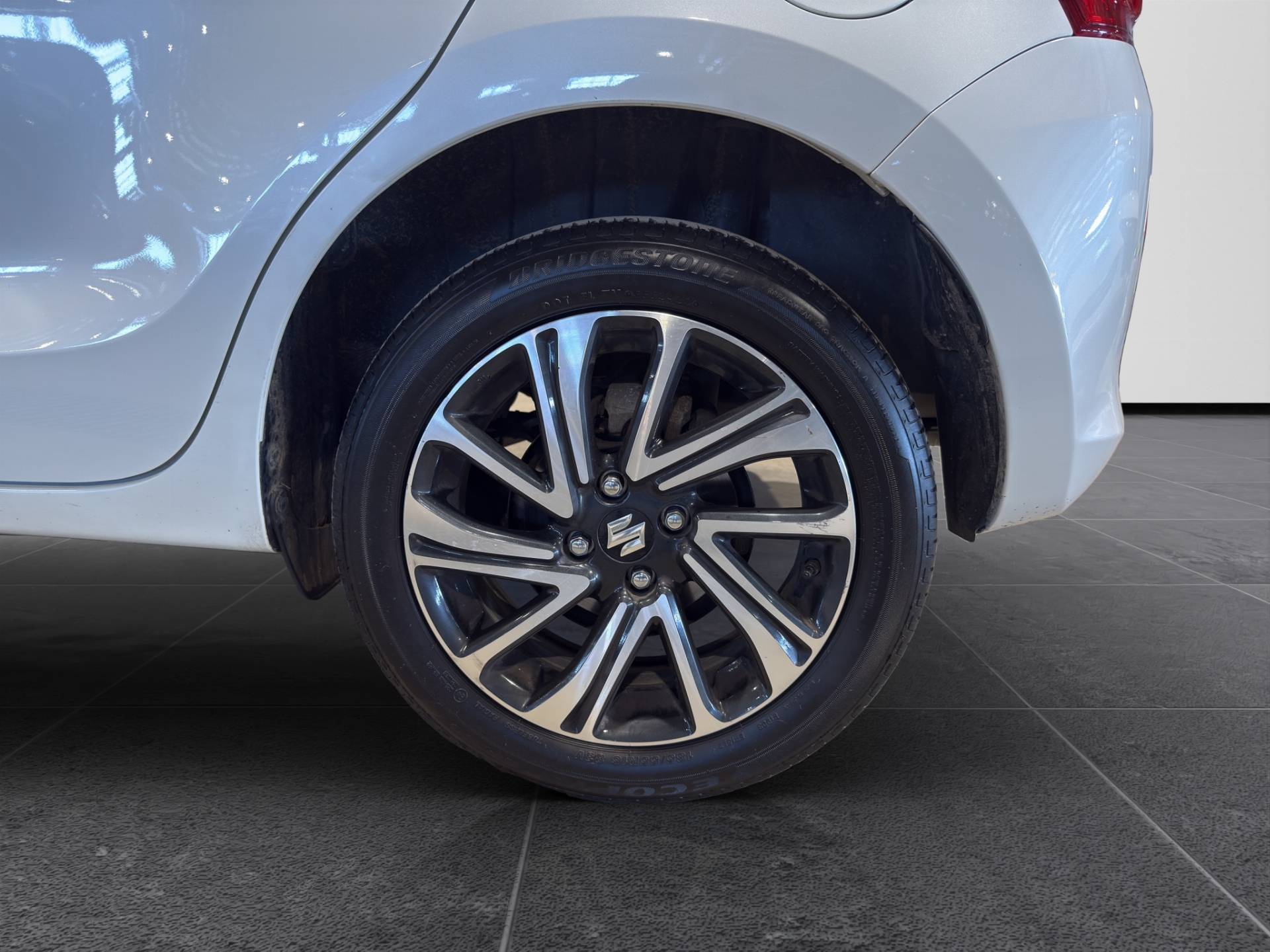 Auto Venduta - SUZUKI Swift Swift 1.2 hybrid Top allgrip 4wd usata in pronta consegna - Brandini