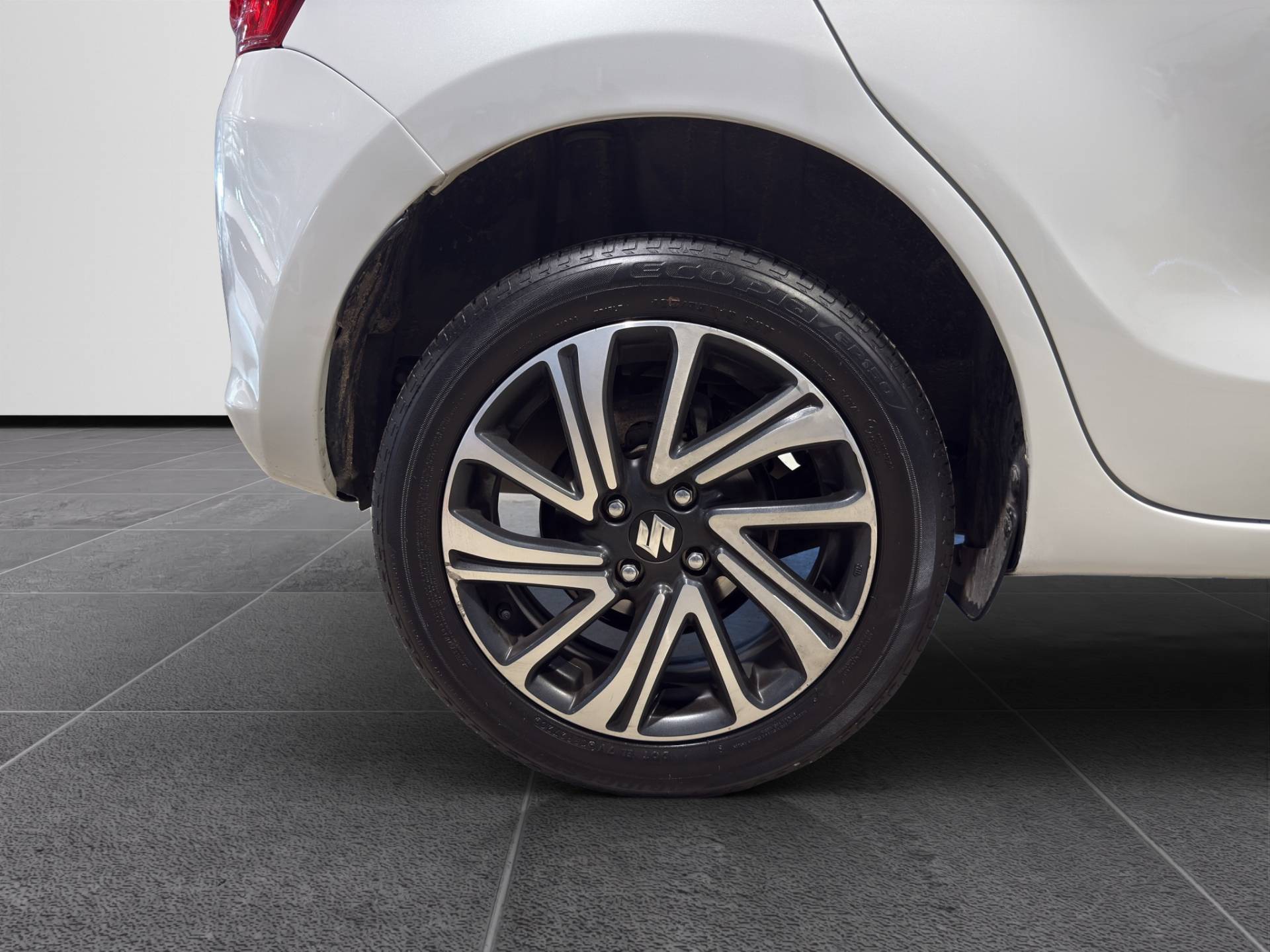 Auto Venduta - SUZUKI Swift Swift 1.2 hybrid Top allgrip 4wd usata in pronta consegna - Brandini